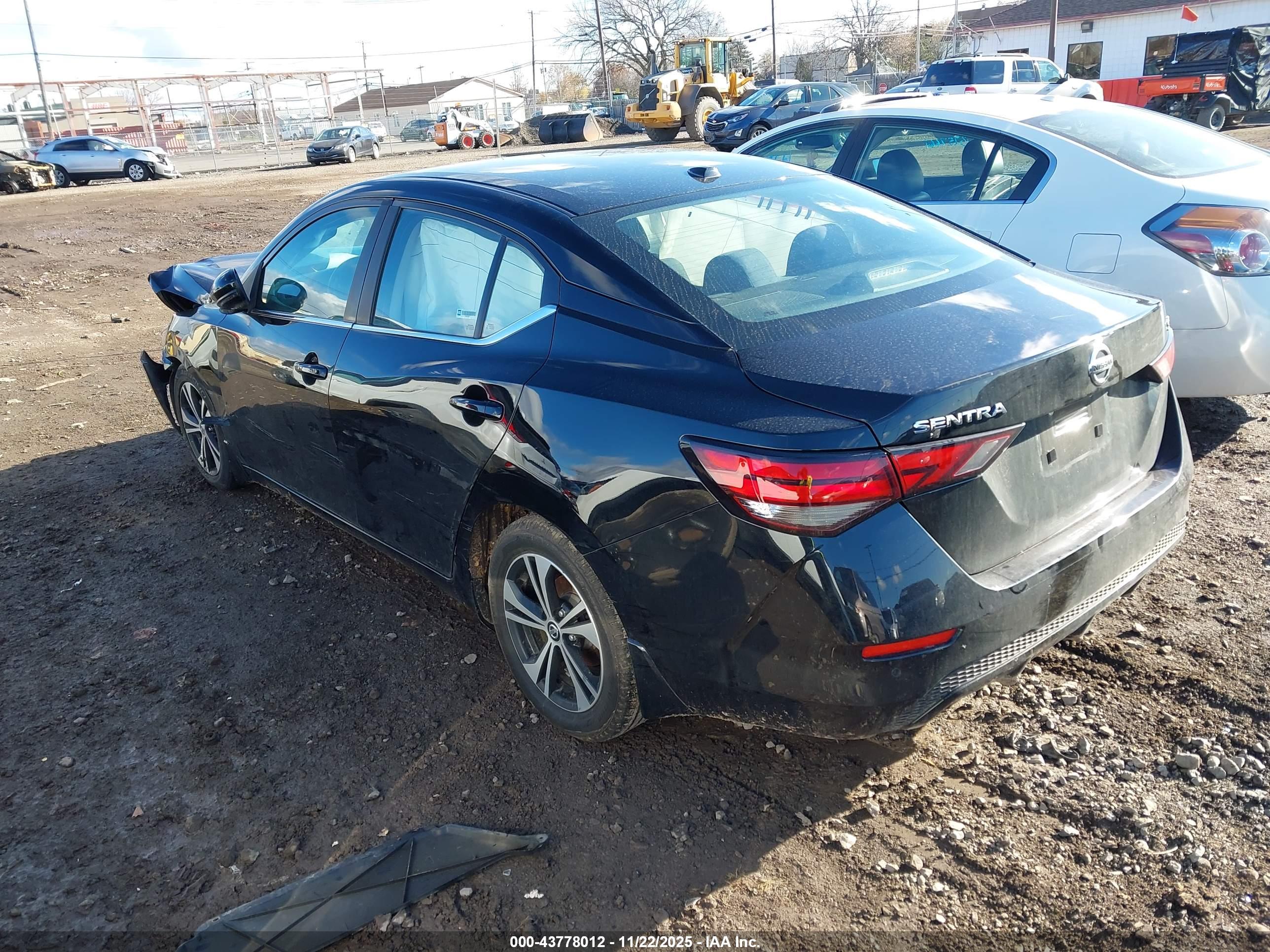 NISSAN SENTRA image 3