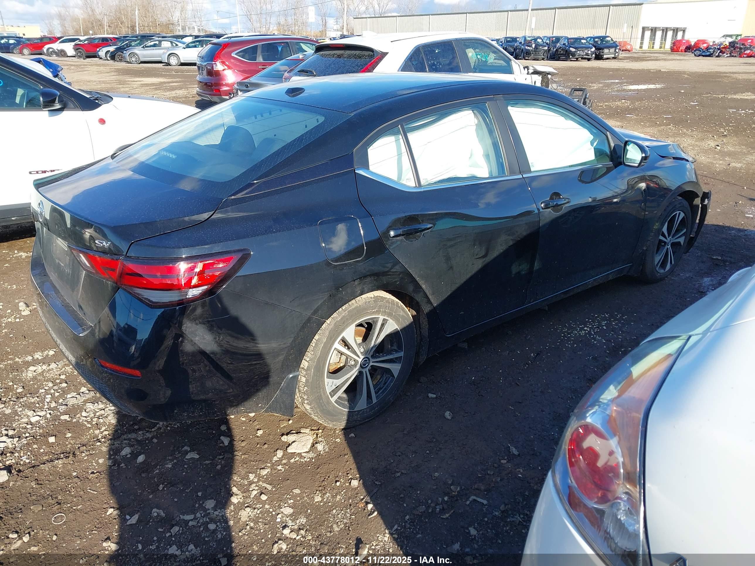 NISSAN SENTRA image 4