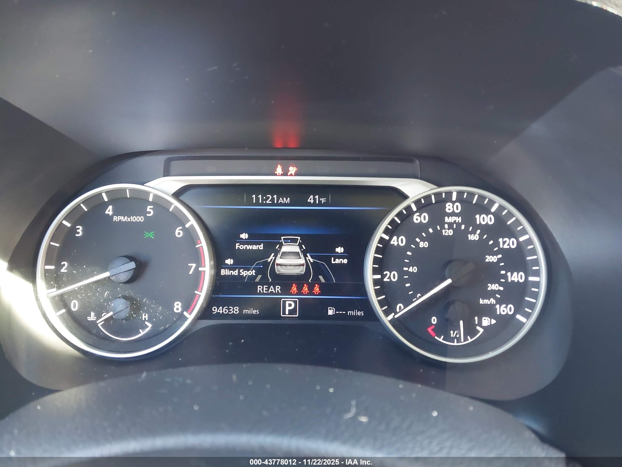 NISSAN SENTRA image 7
