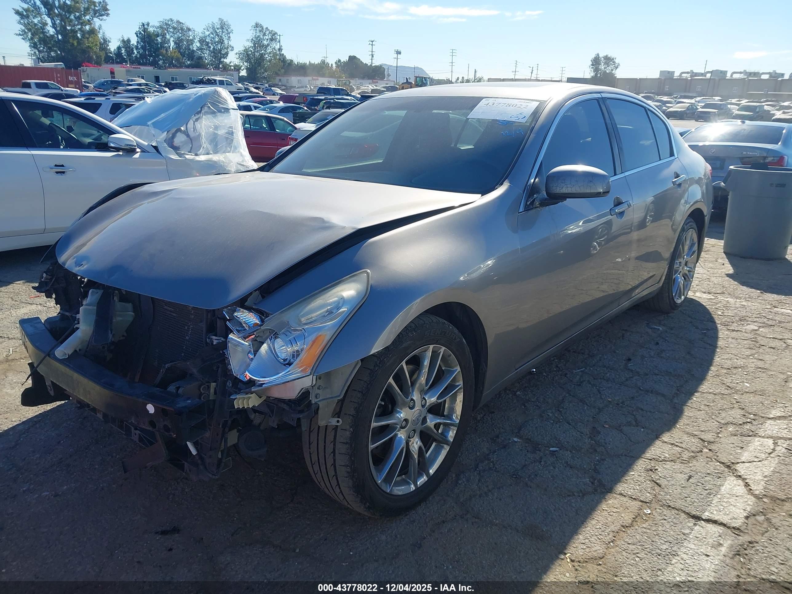 INFINITI G35 image 2