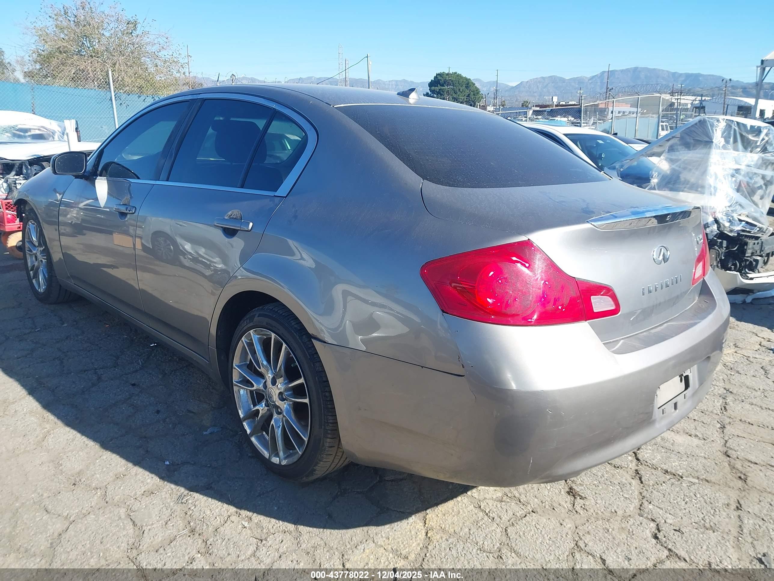 INFINITI G35 image 3