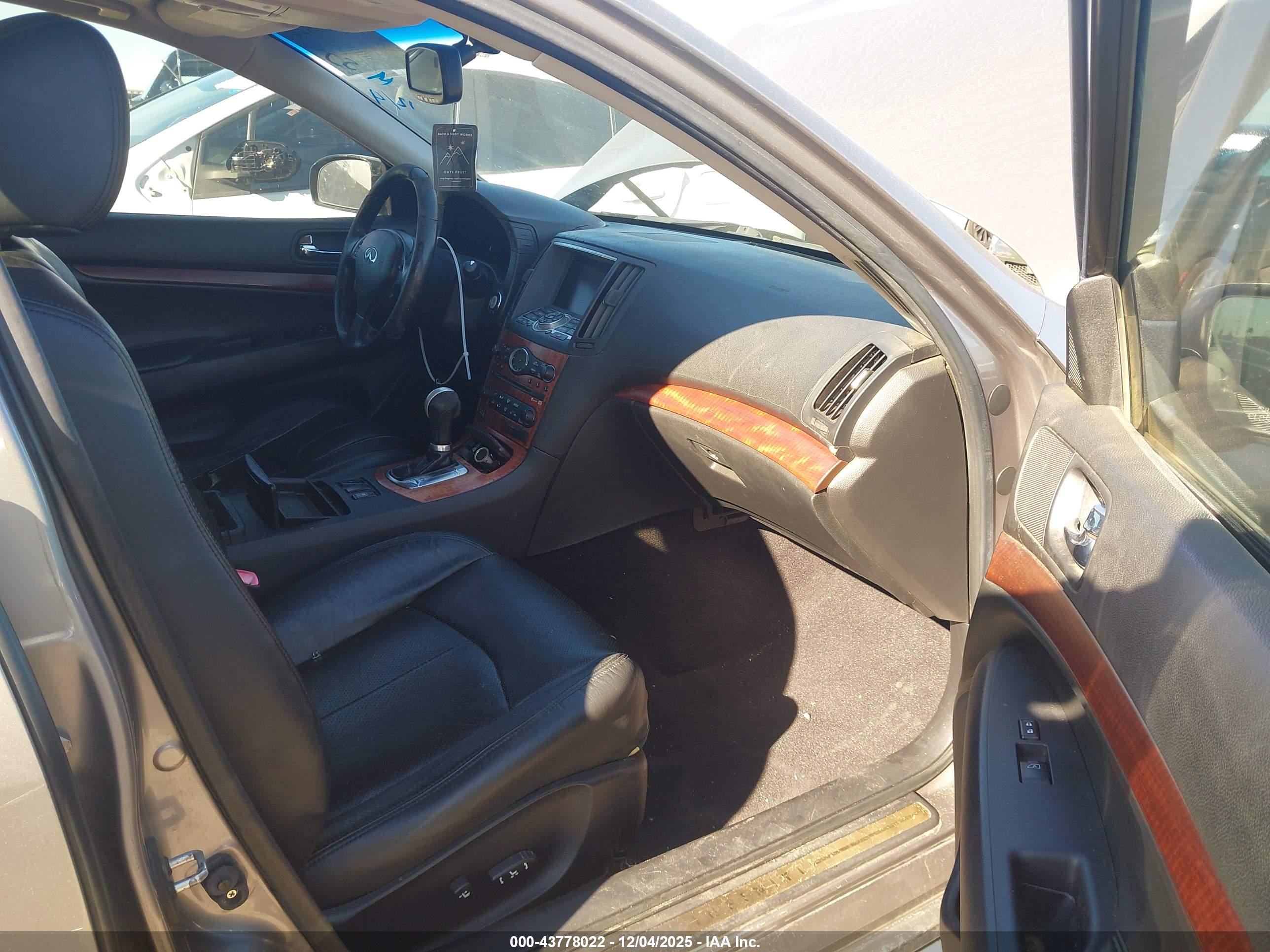 INFINITI G35 image 5