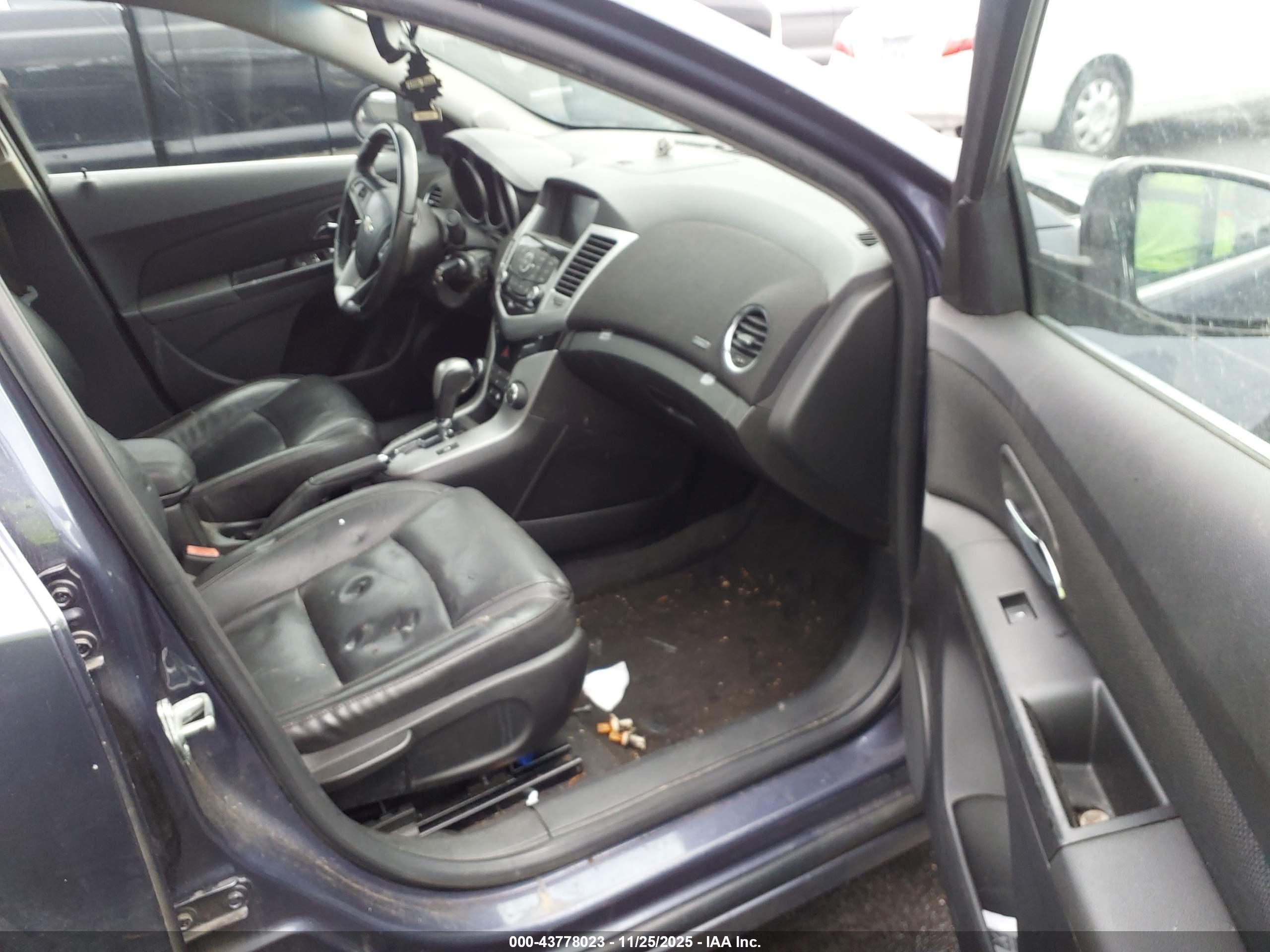 CHEVROLET CRUZE image 5