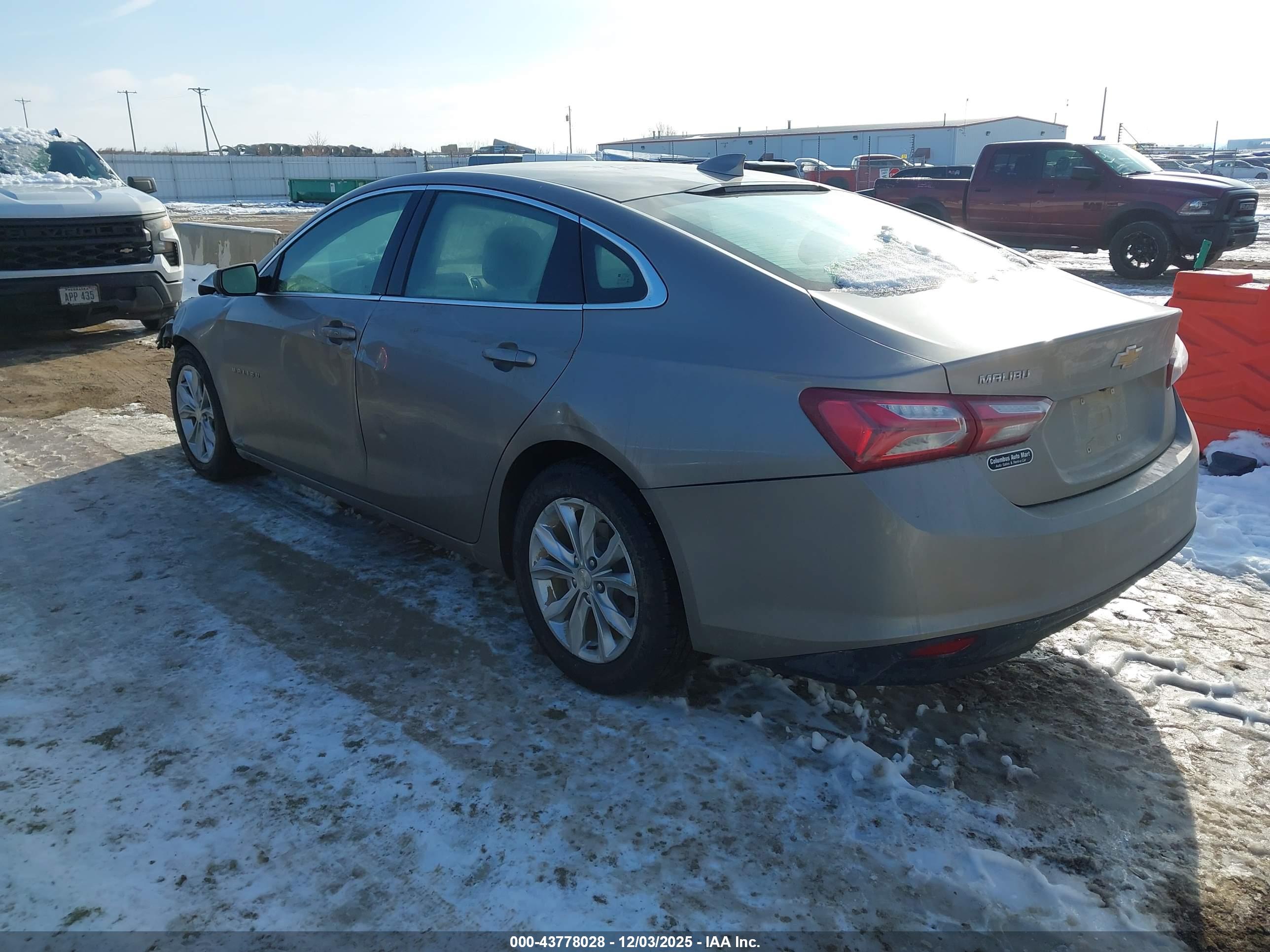 CHEVROLET MALIBU image 3