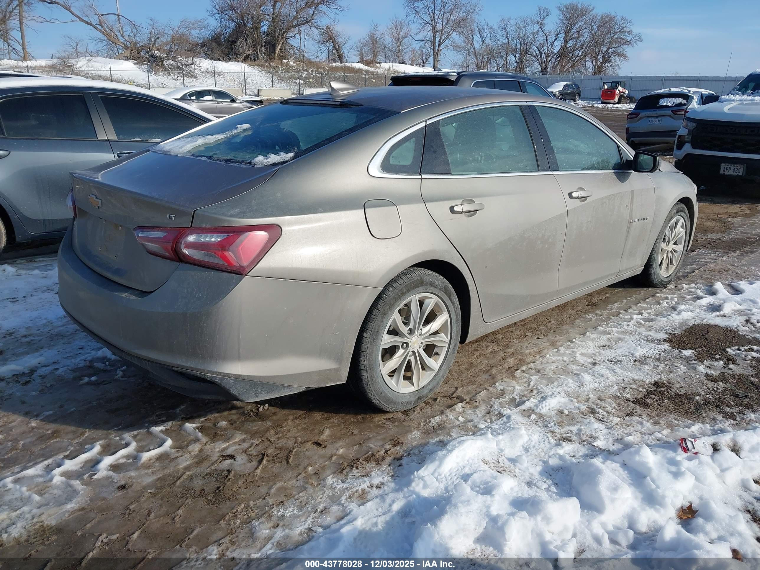 CHEVROLET MALIBU image 4