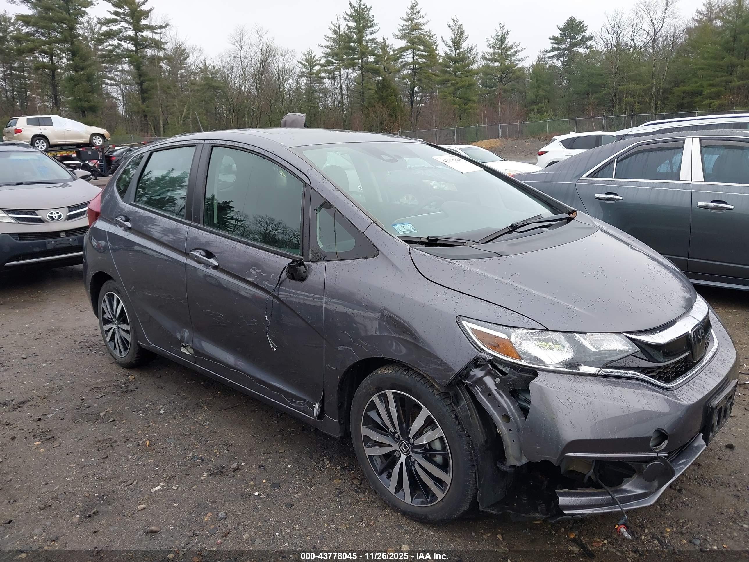HONDA FIT image 6