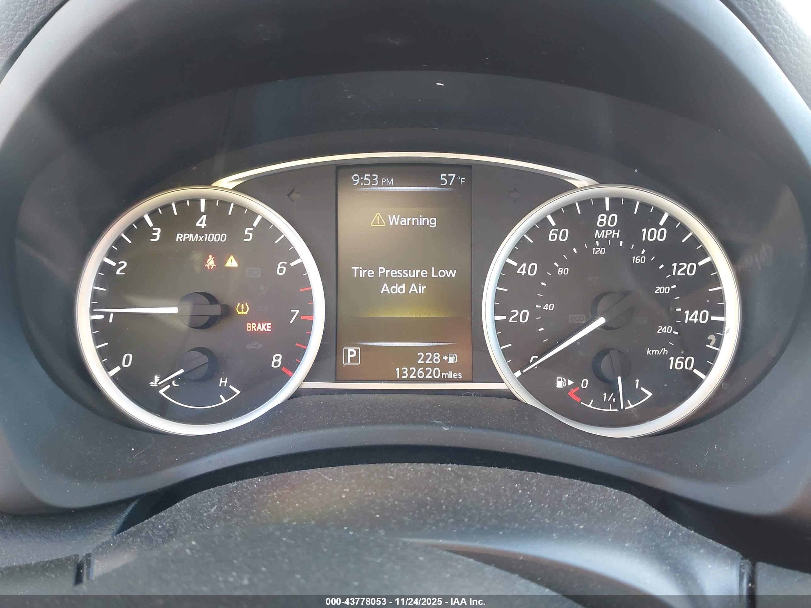 NISSAN SENTRA image 7