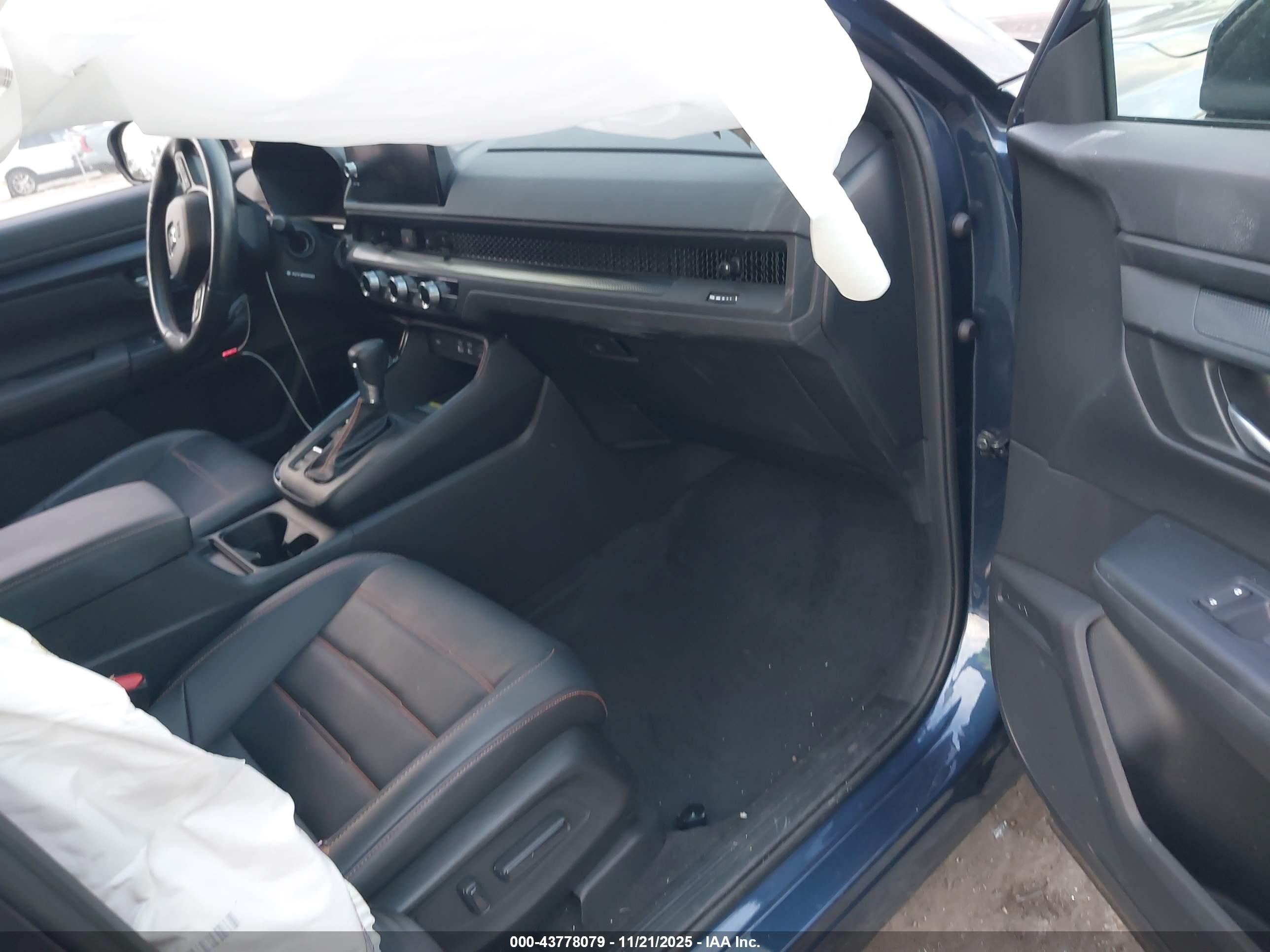 HONDA CR-V image 5