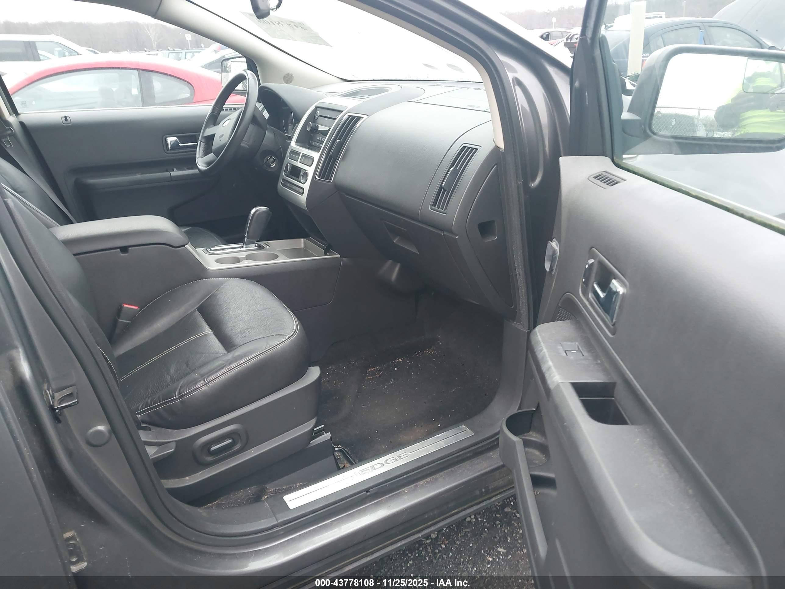 FORD EDGE image 5