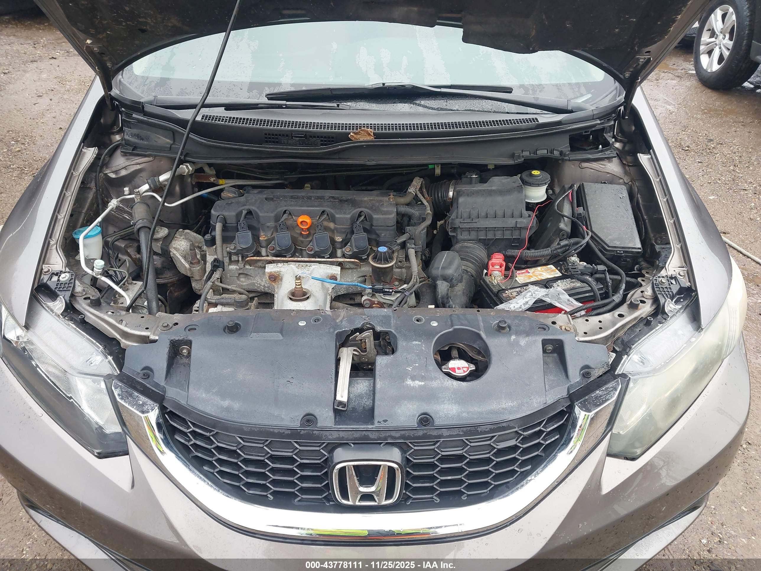 HONDA CIVIC image 10
