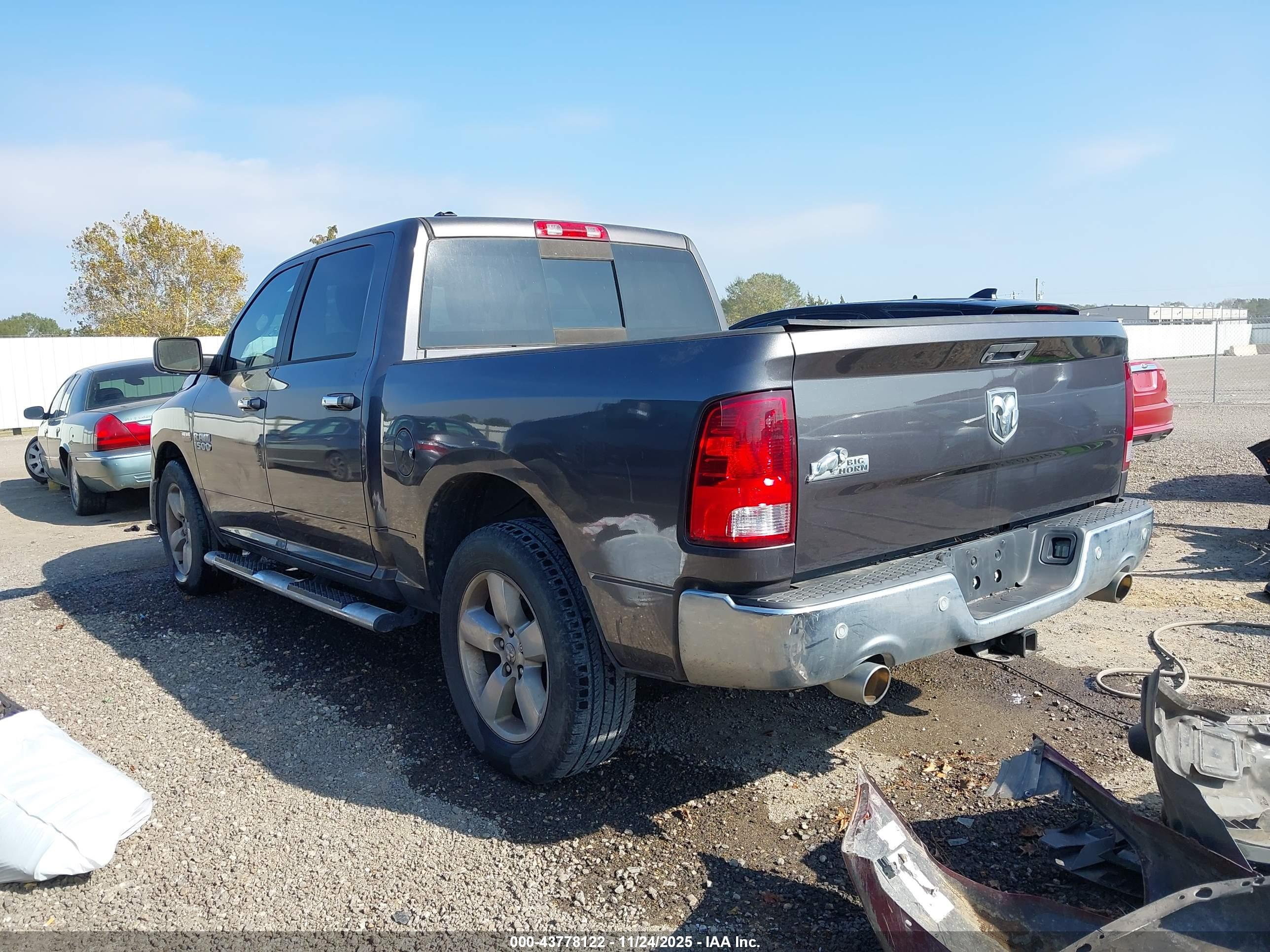 RAM 1500 image 3