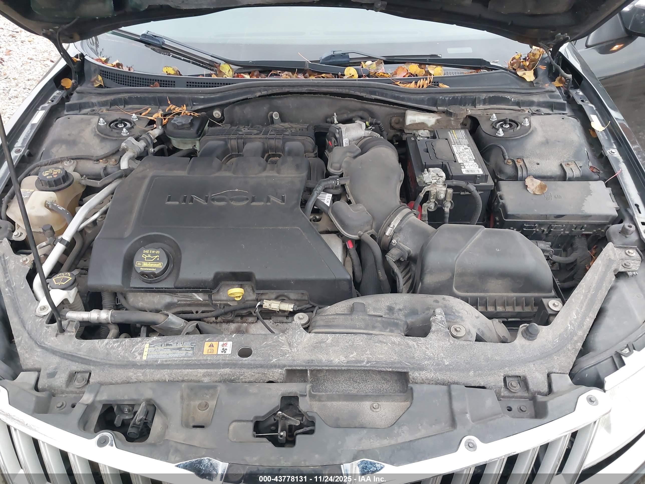 LINCOLN MKZ image 10