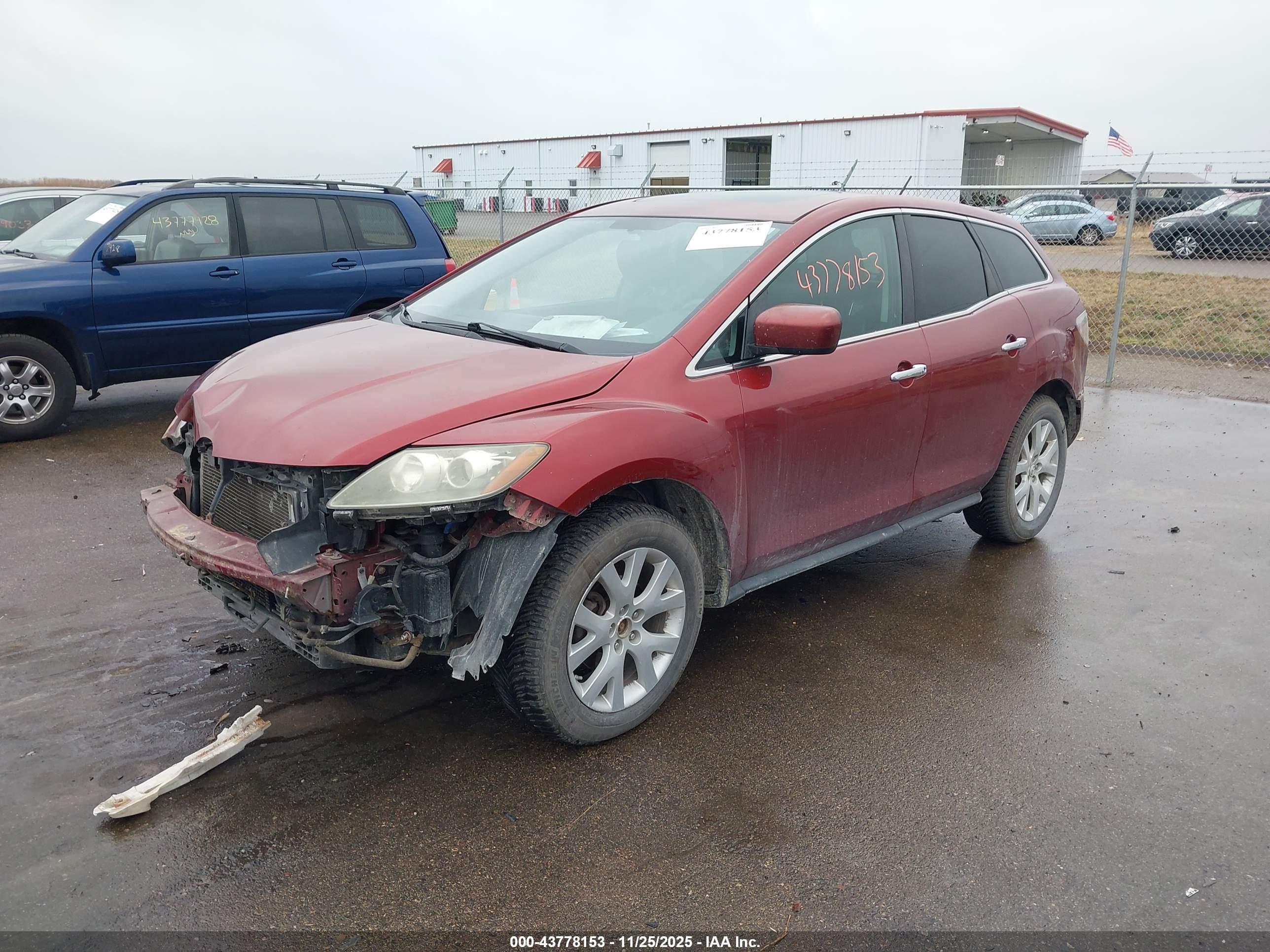 MAZDA CX-7 image 2