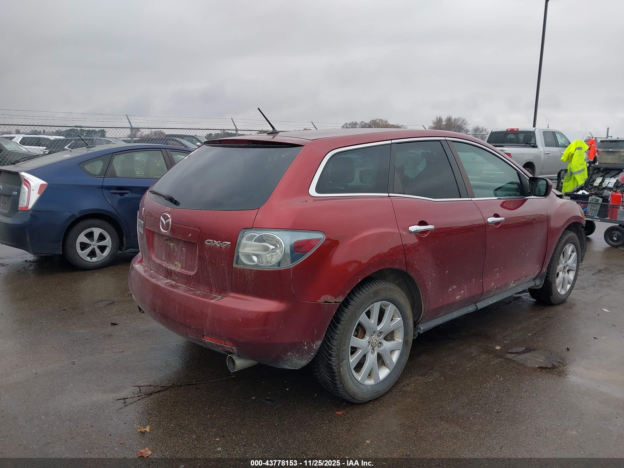 MAZDA CX-7 image 4