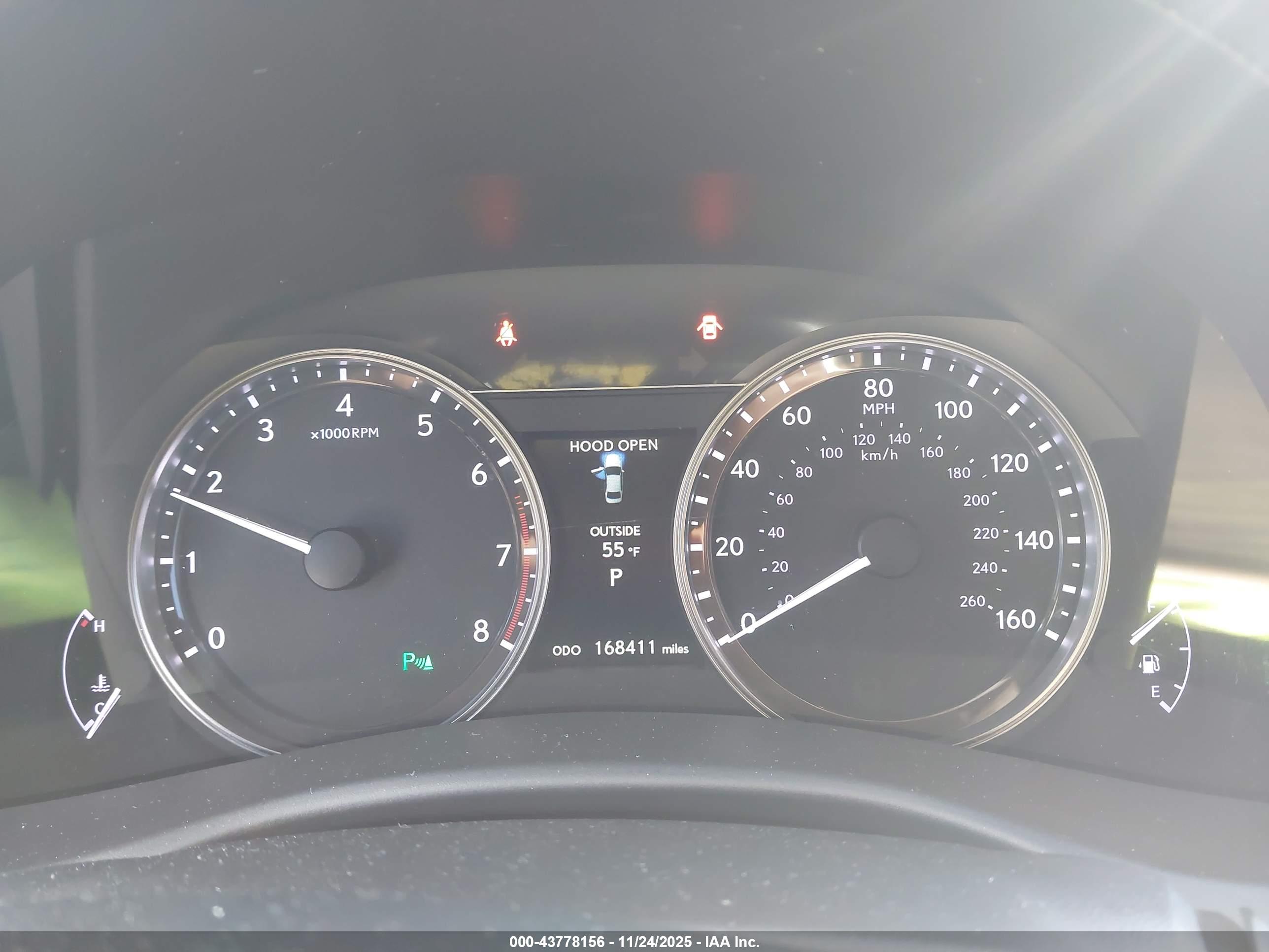 LEXUS GS image 7