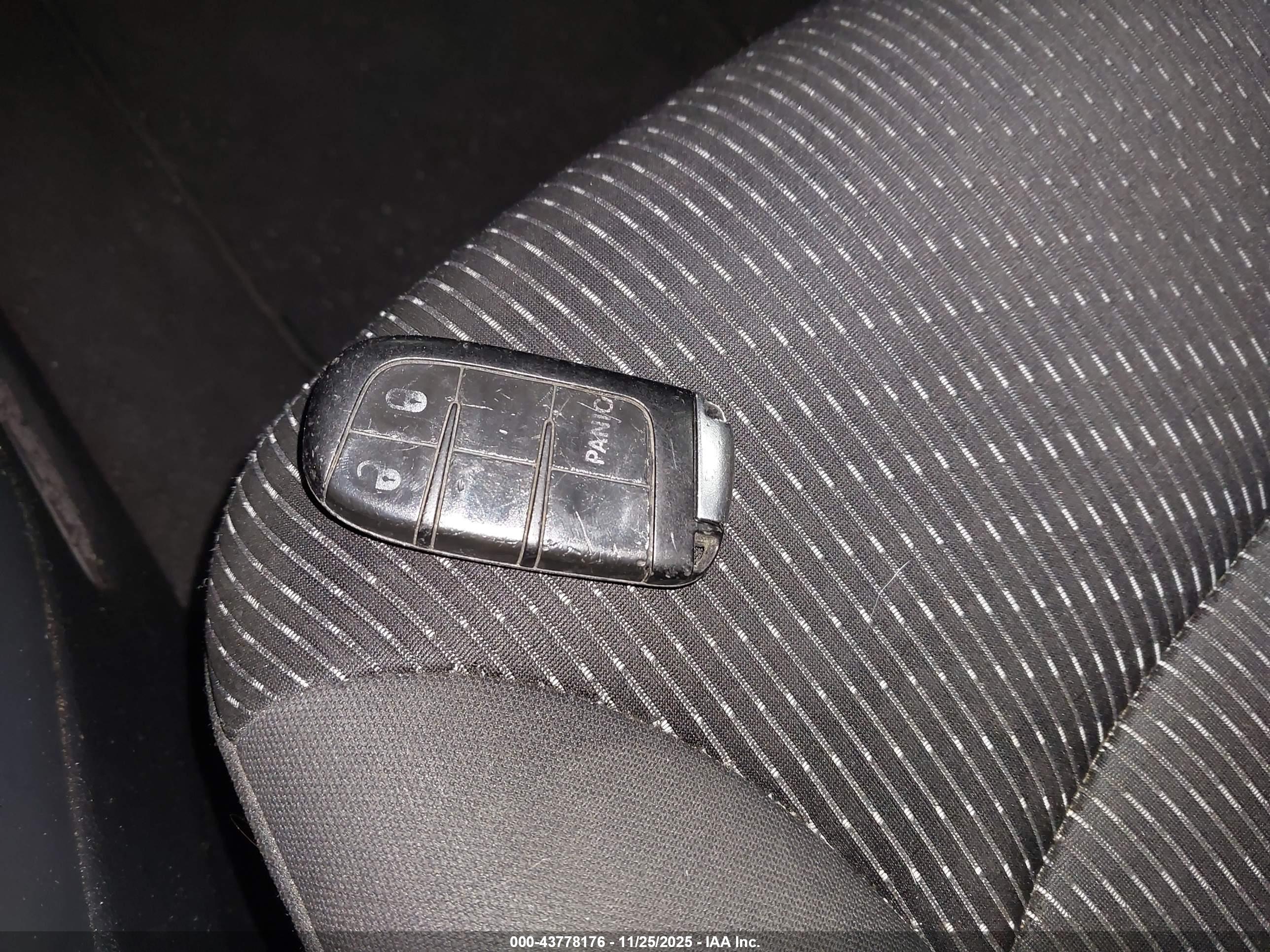 DODGE JOURNEY image 11