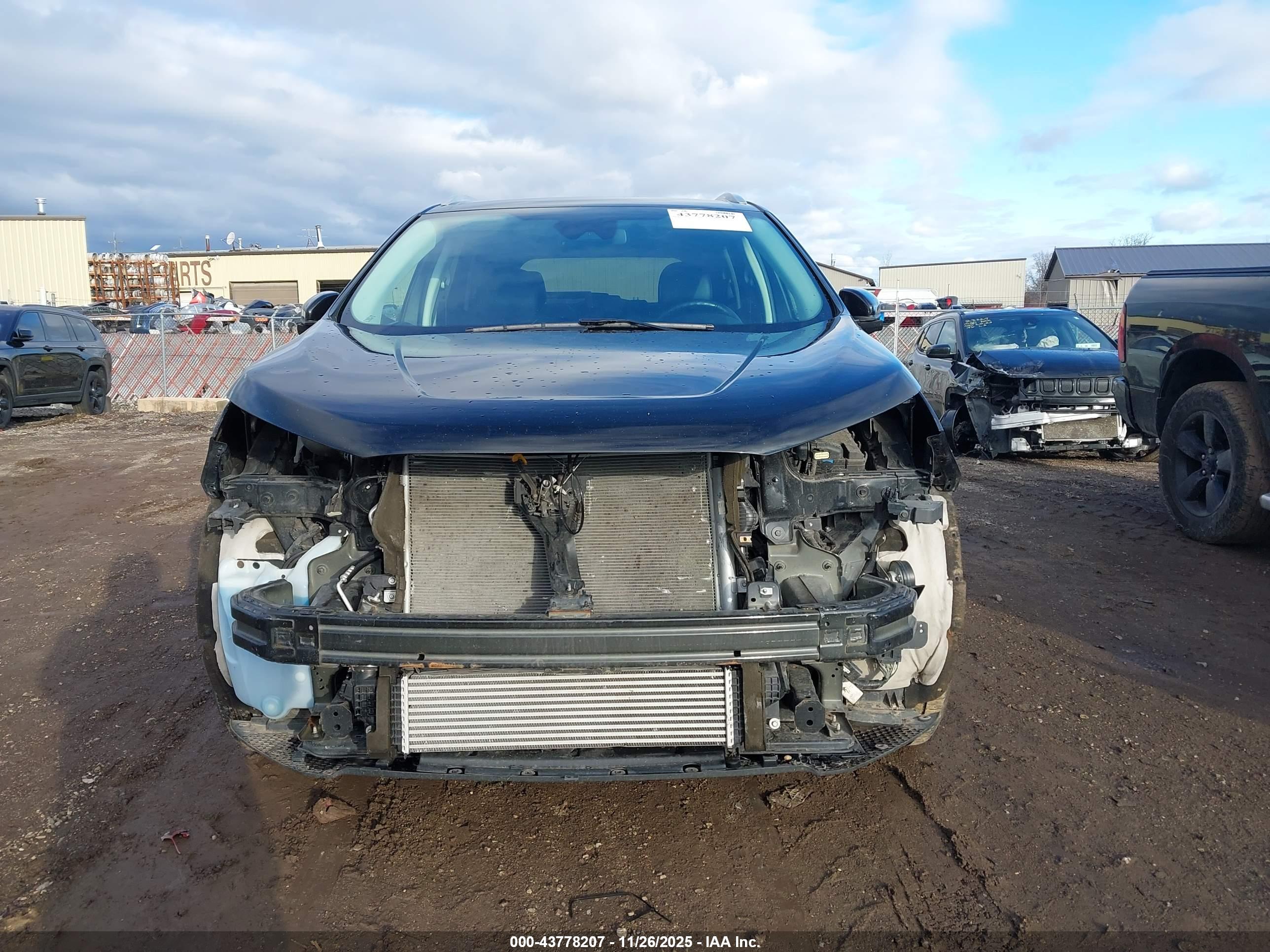 FORD EDGE image 6