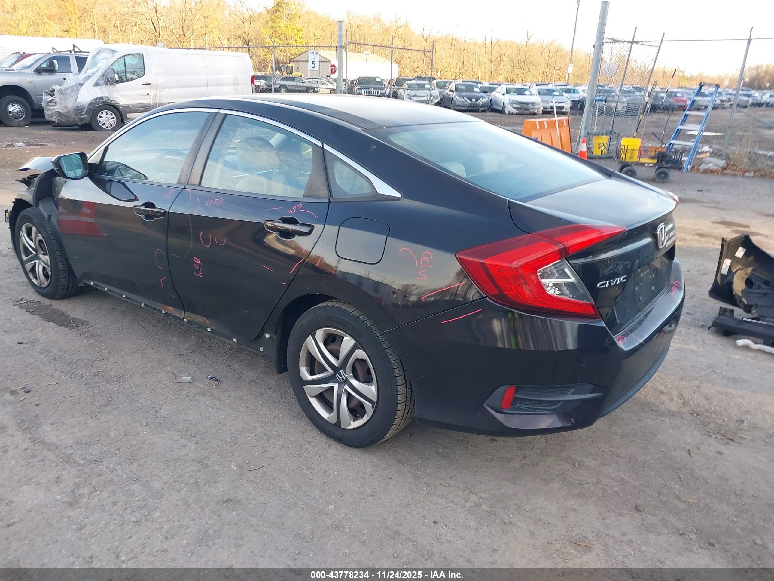 HONDA CIVIC image 3