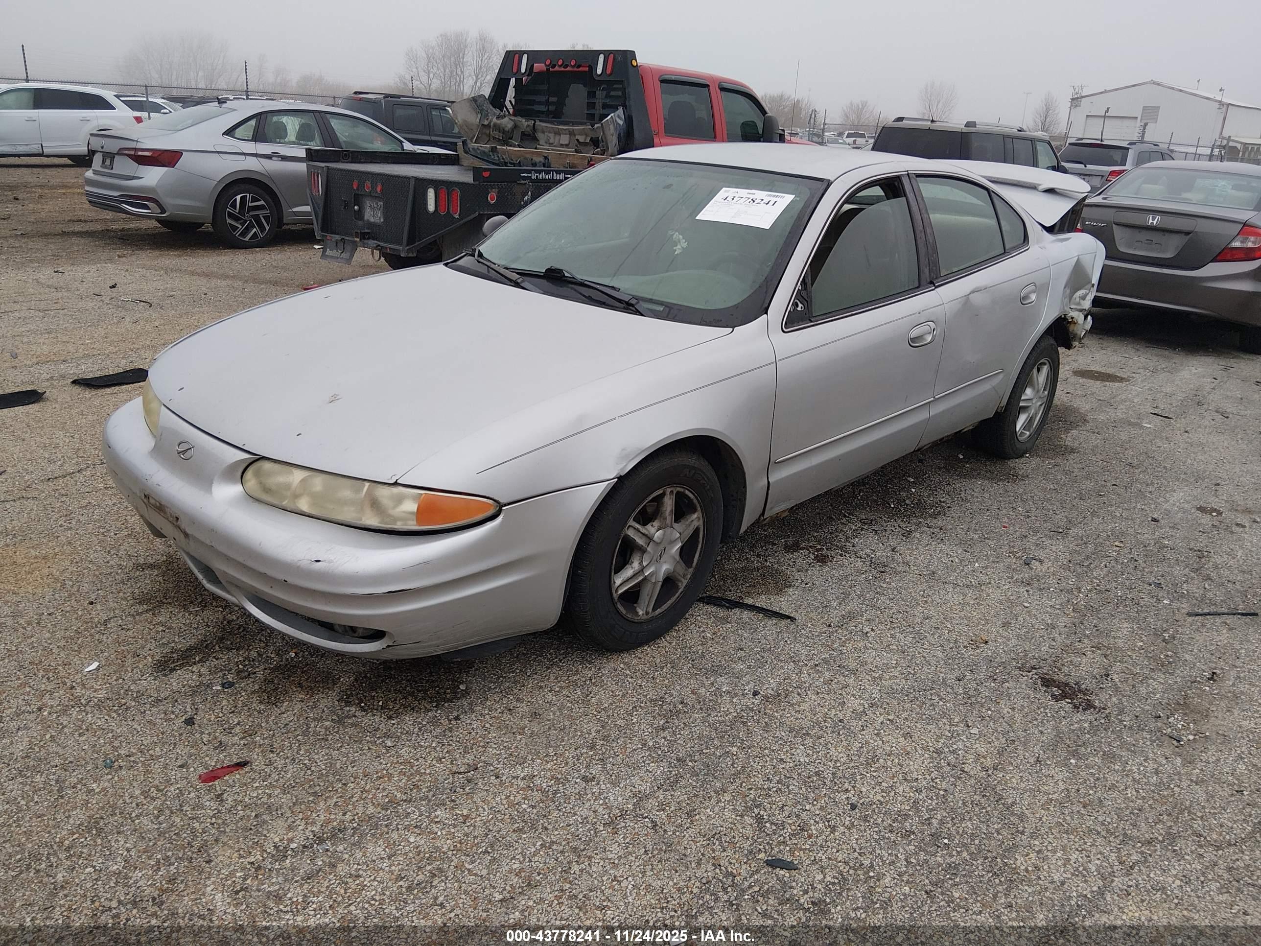 OLDSMOBILE ALERO image 2