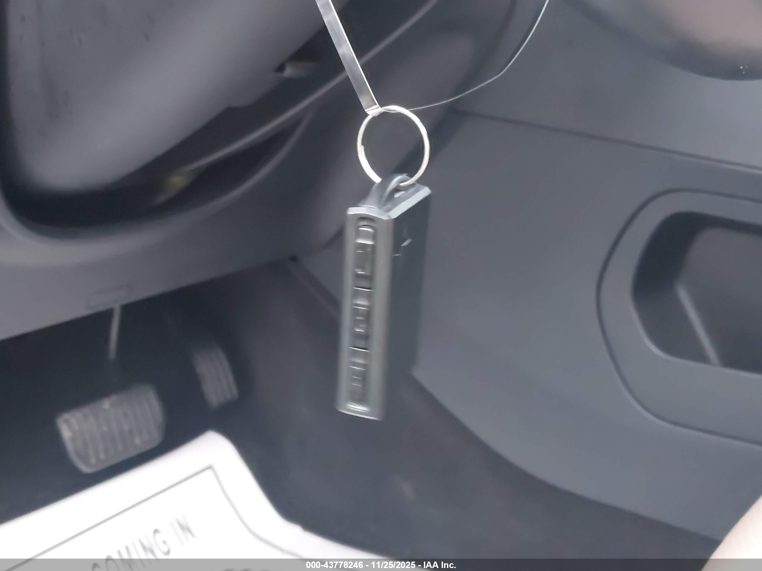 POLESTAR 2 image 11