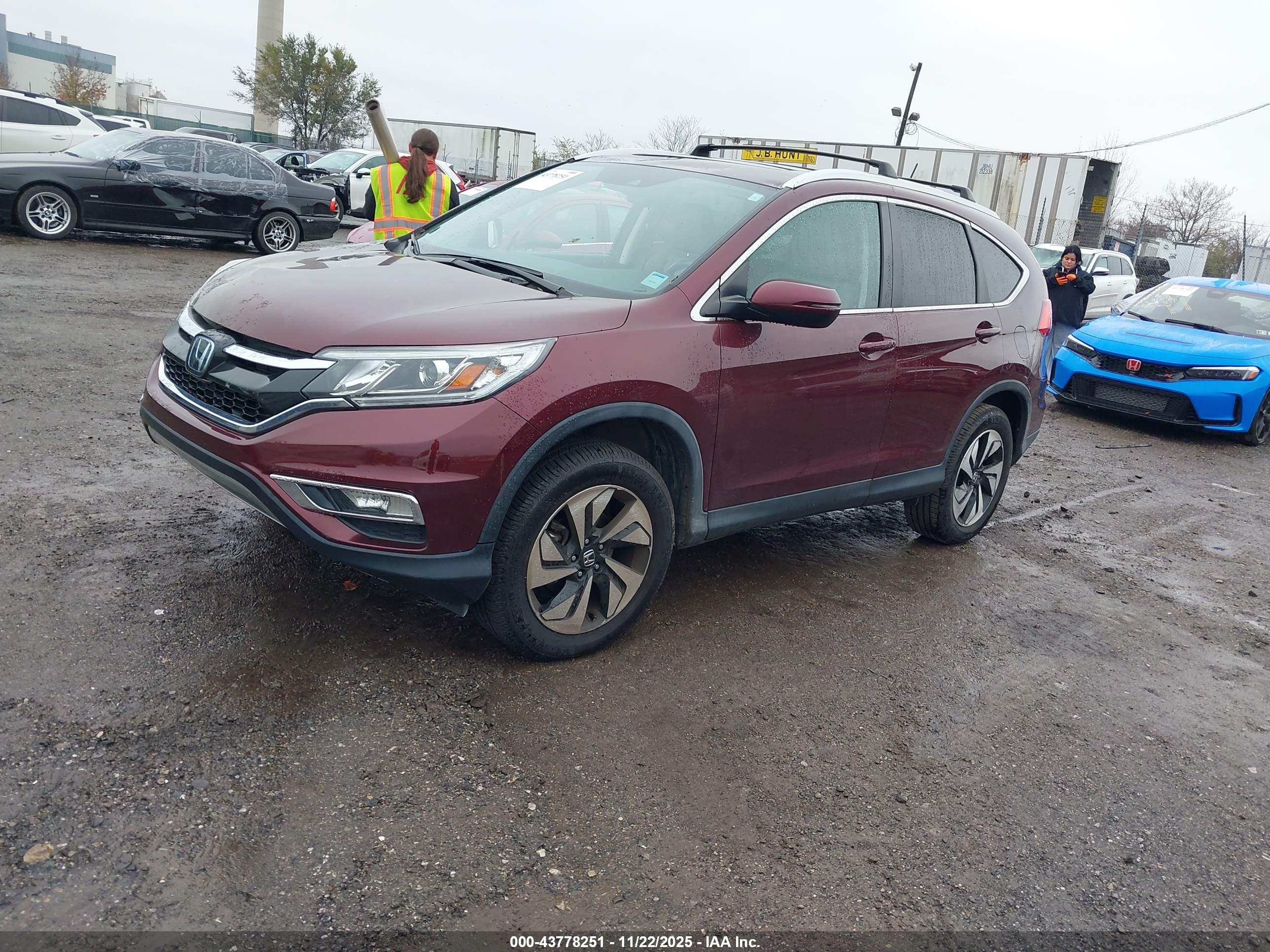 HONDA CR-V image 2