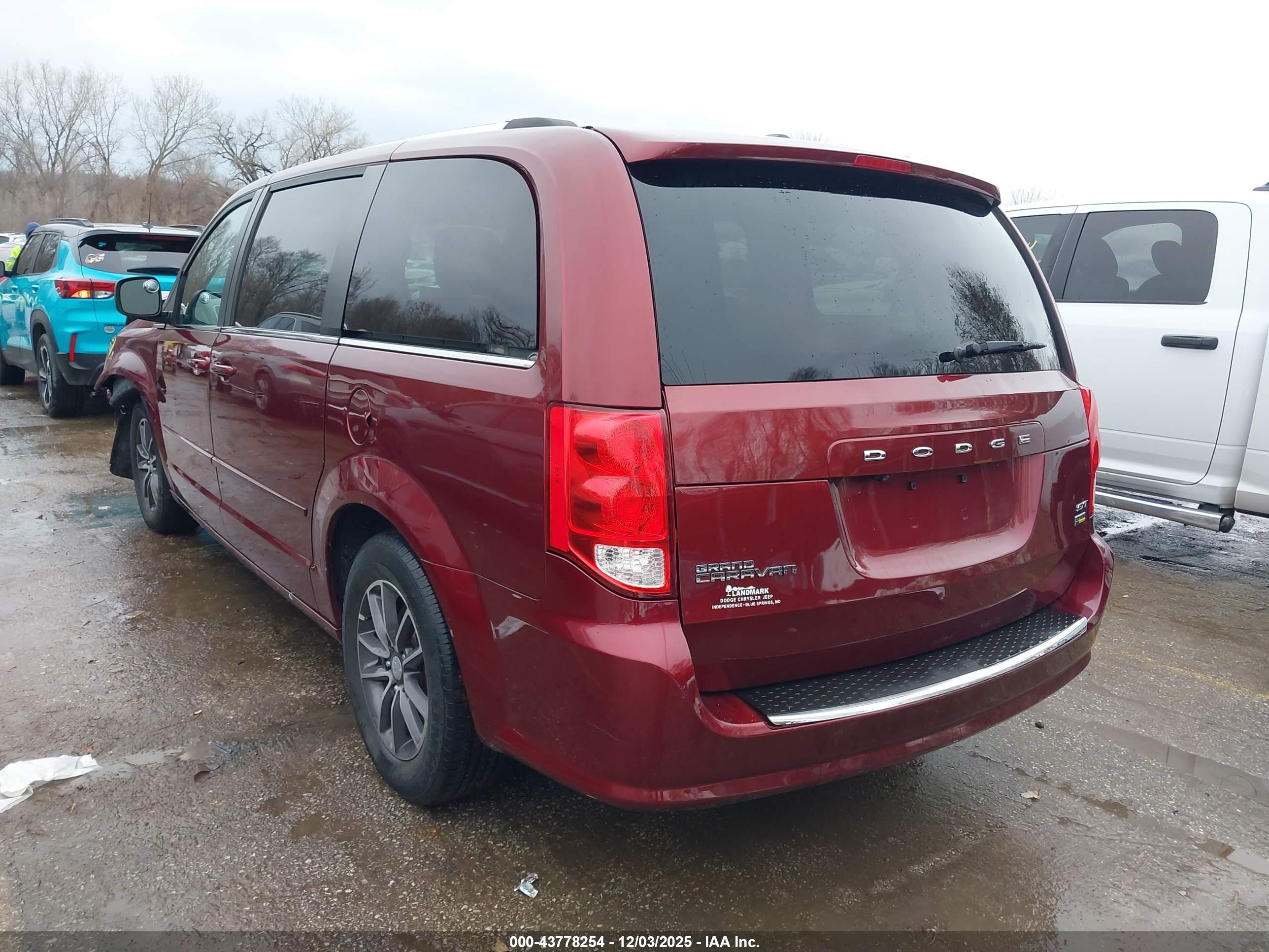 DODGE GRAND image 3