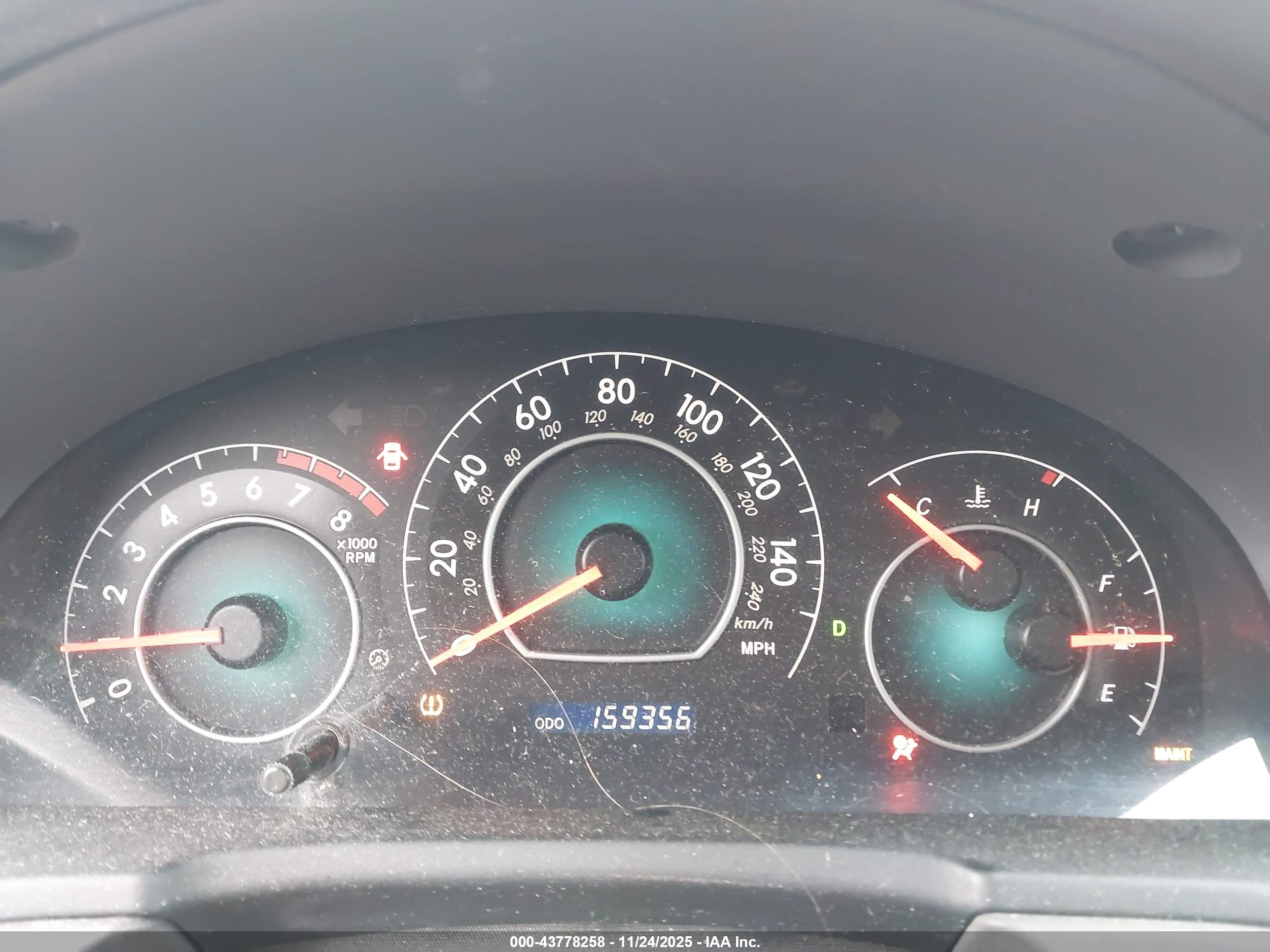 TOYOTA CAMRY image 7