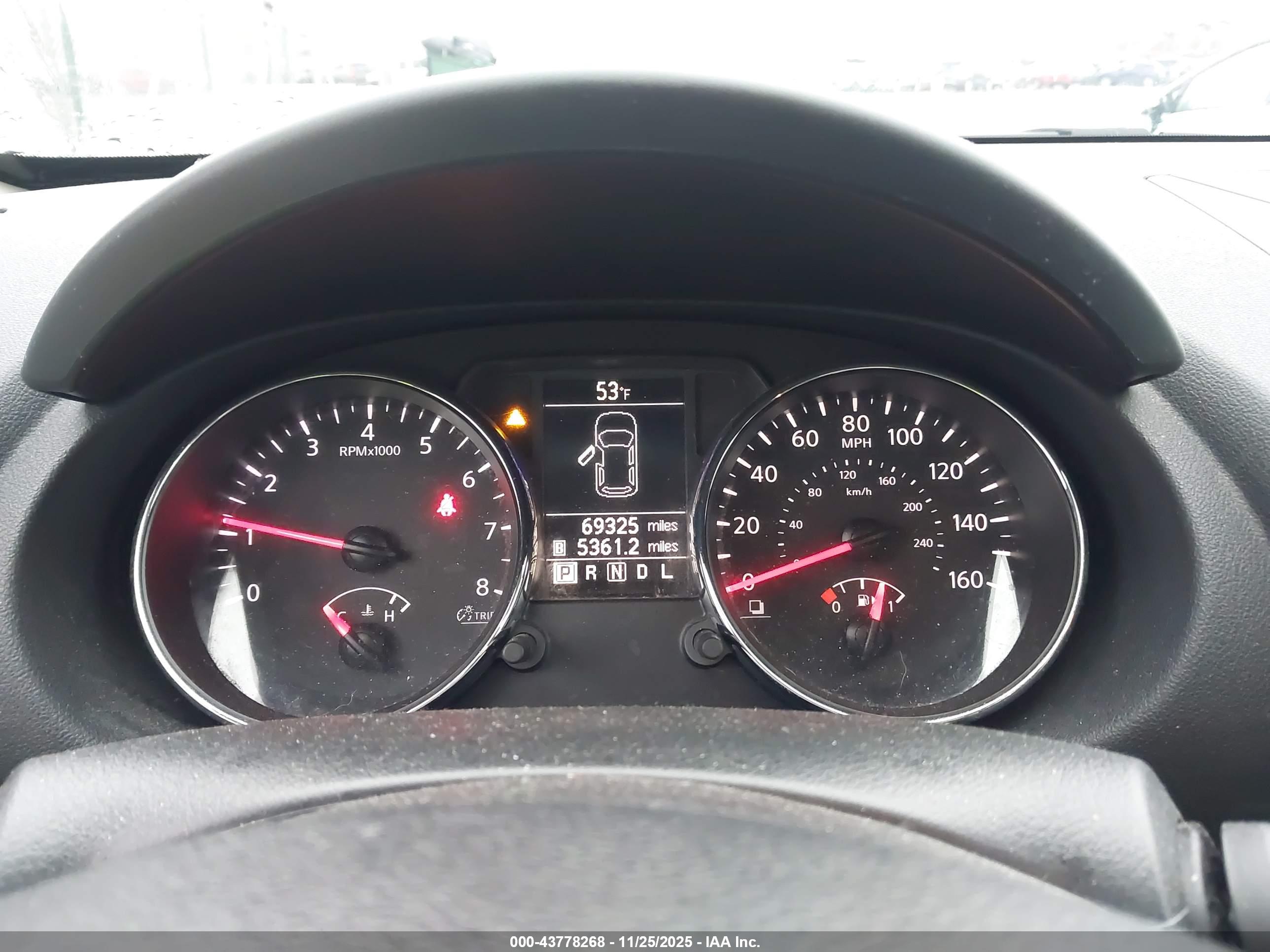 NISSAN ROGUE image 7
