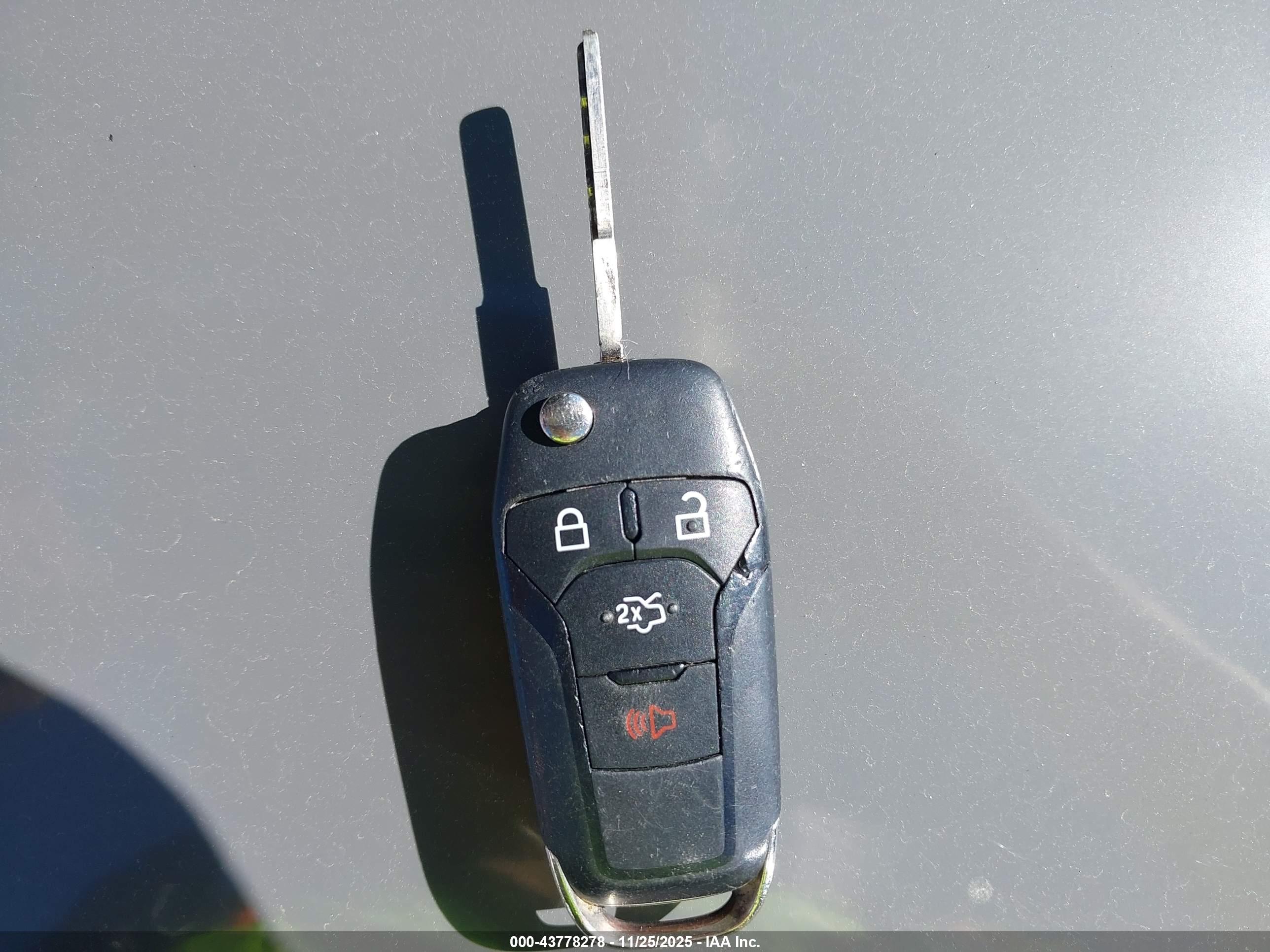 FORD EXPLORER image 11