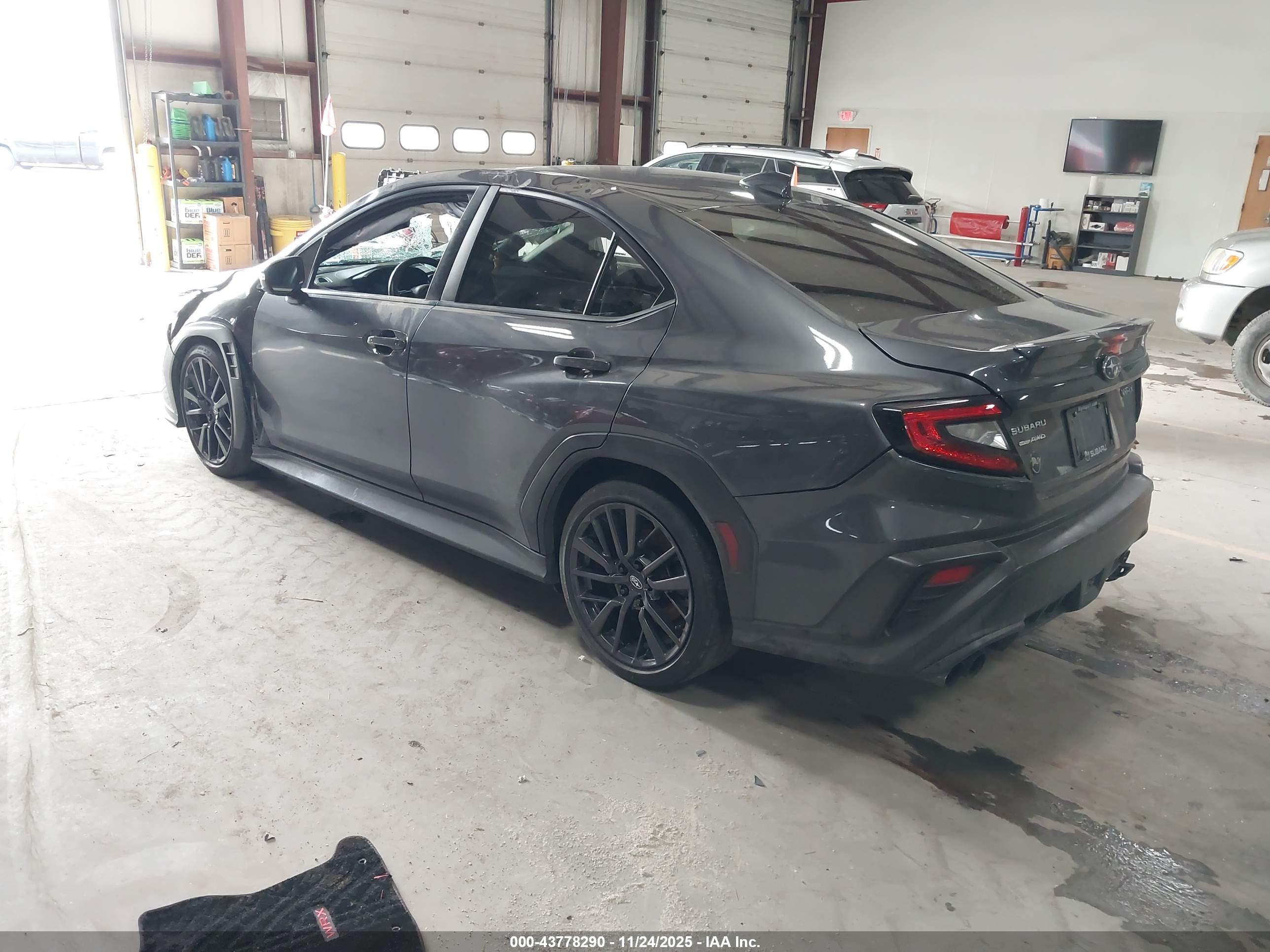 SUBARU WRX image 3
