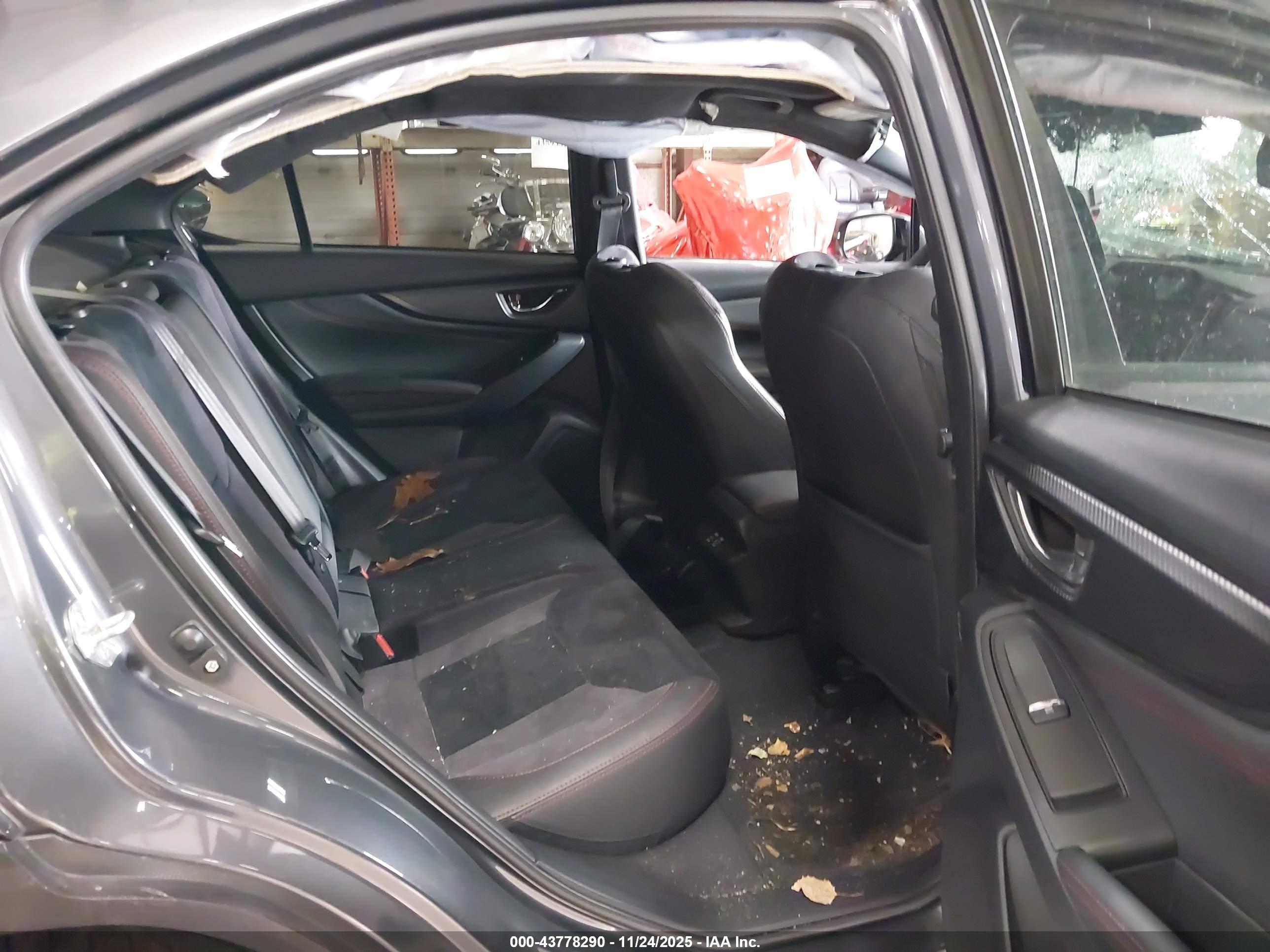 SUBARU WRX image 8