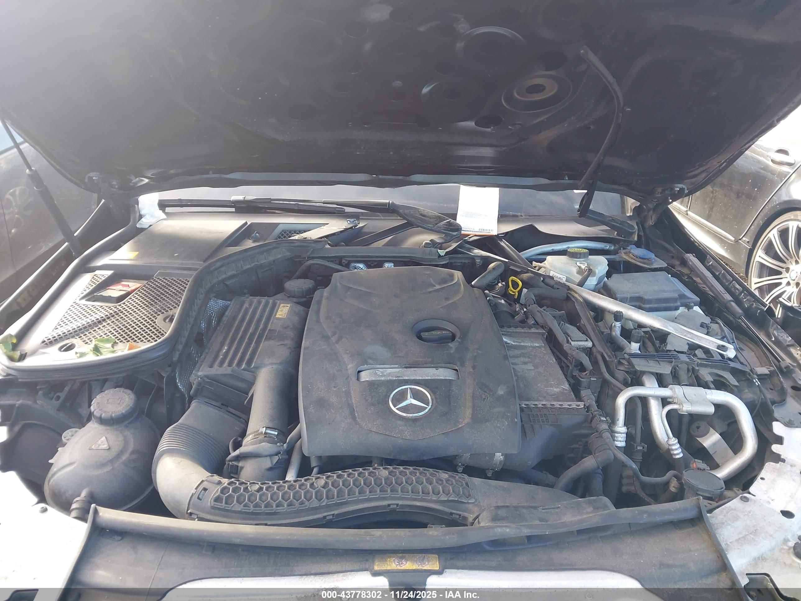 MERCEDES-BENZ C image 10