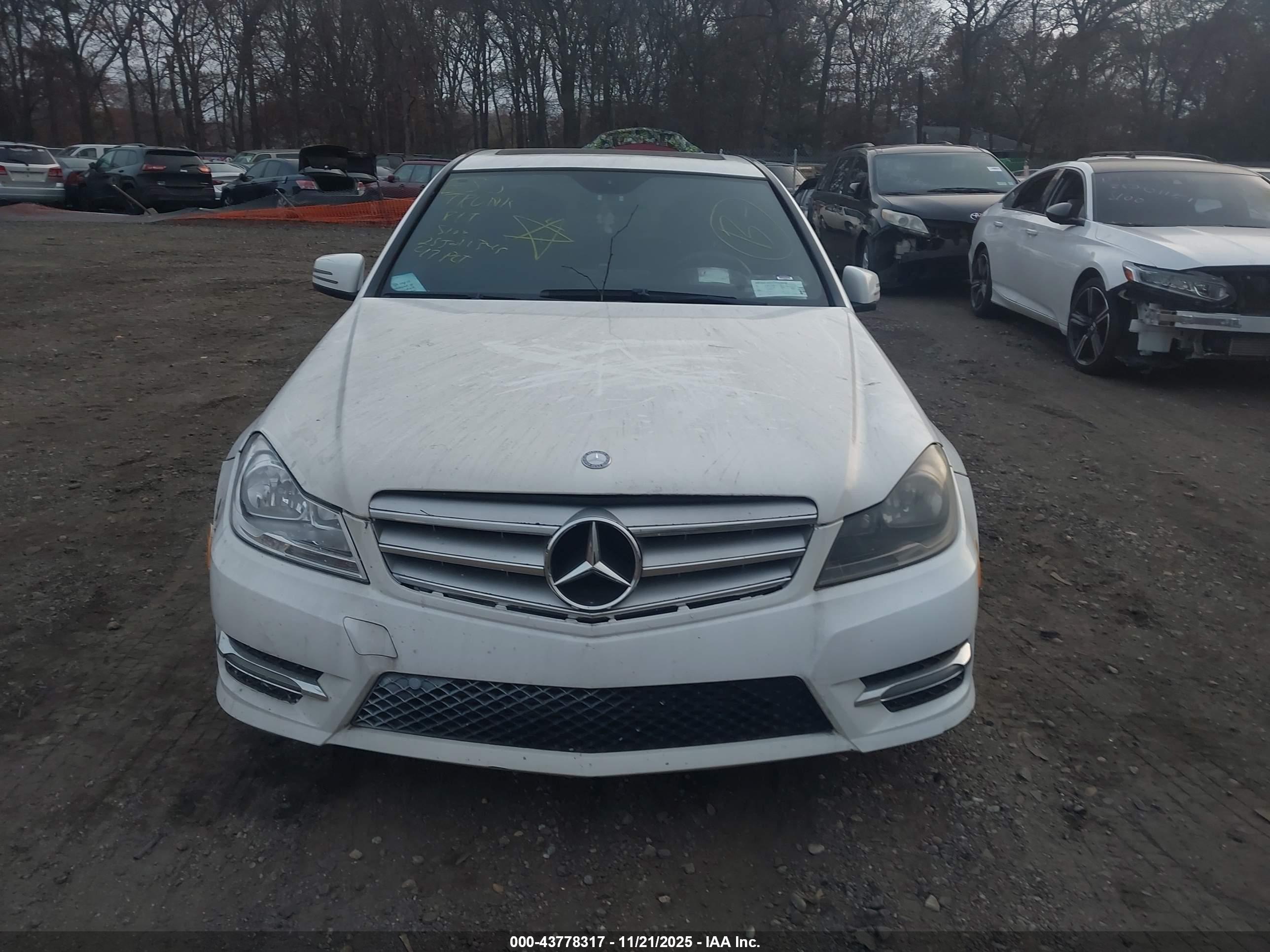MERCEDES-BENZ C image 6