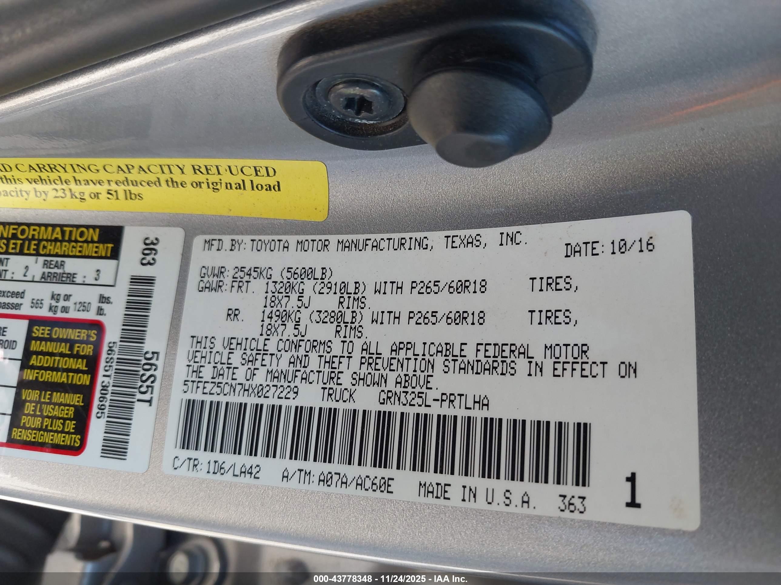 TOYOTA TACOMA image 9