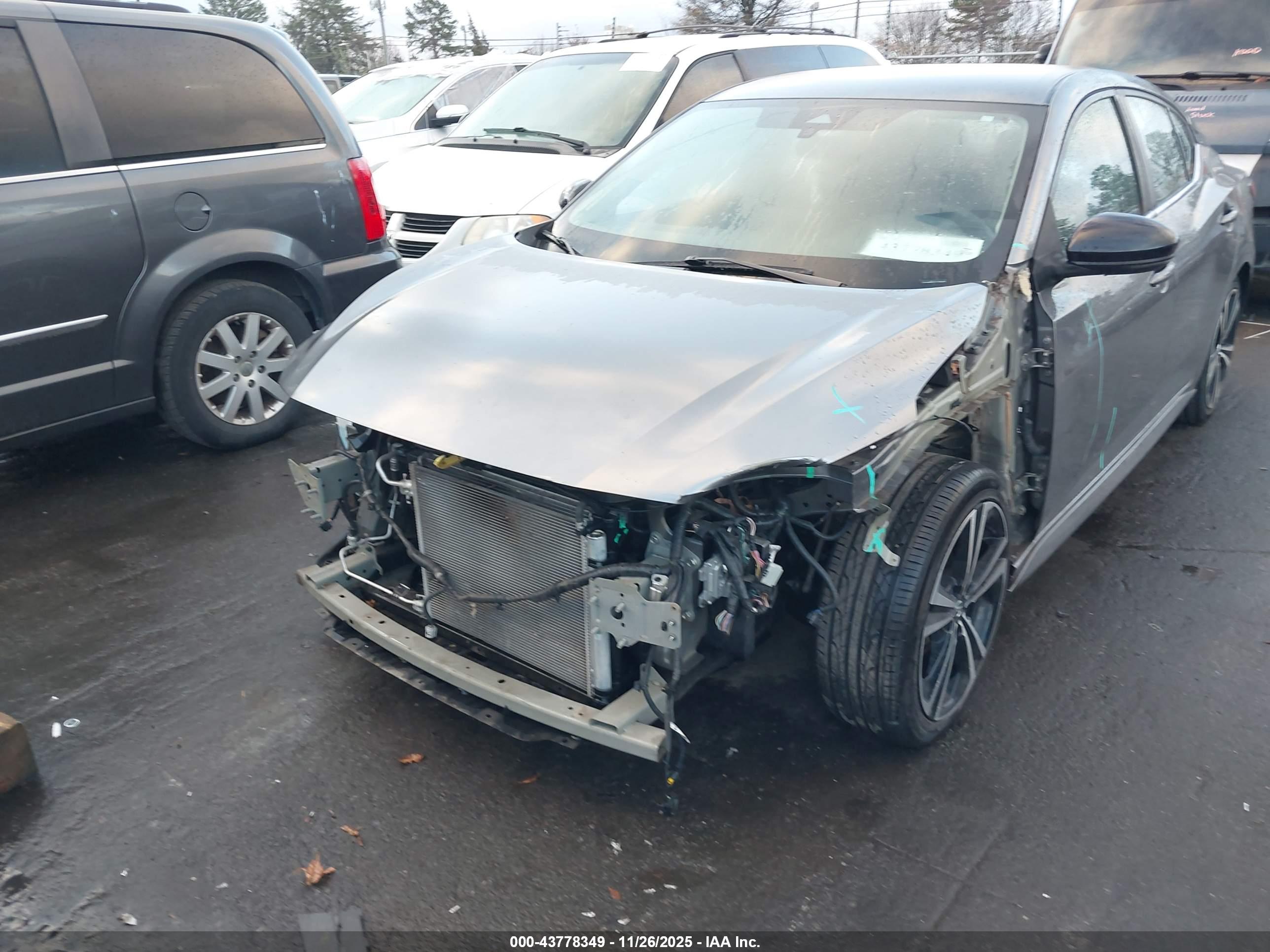 NISSAN SENTRA image 6