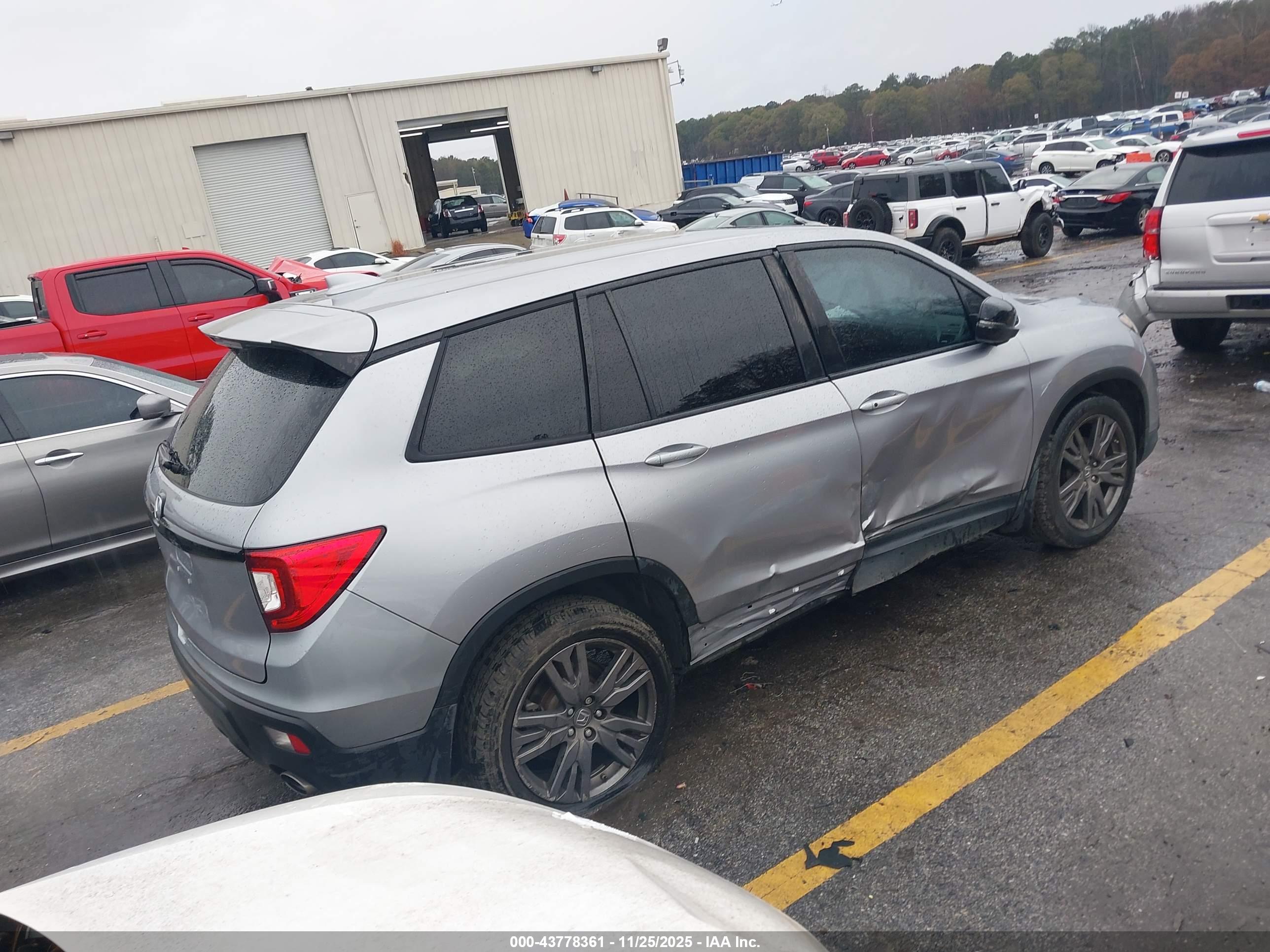 HONDA PASSPORT image 4