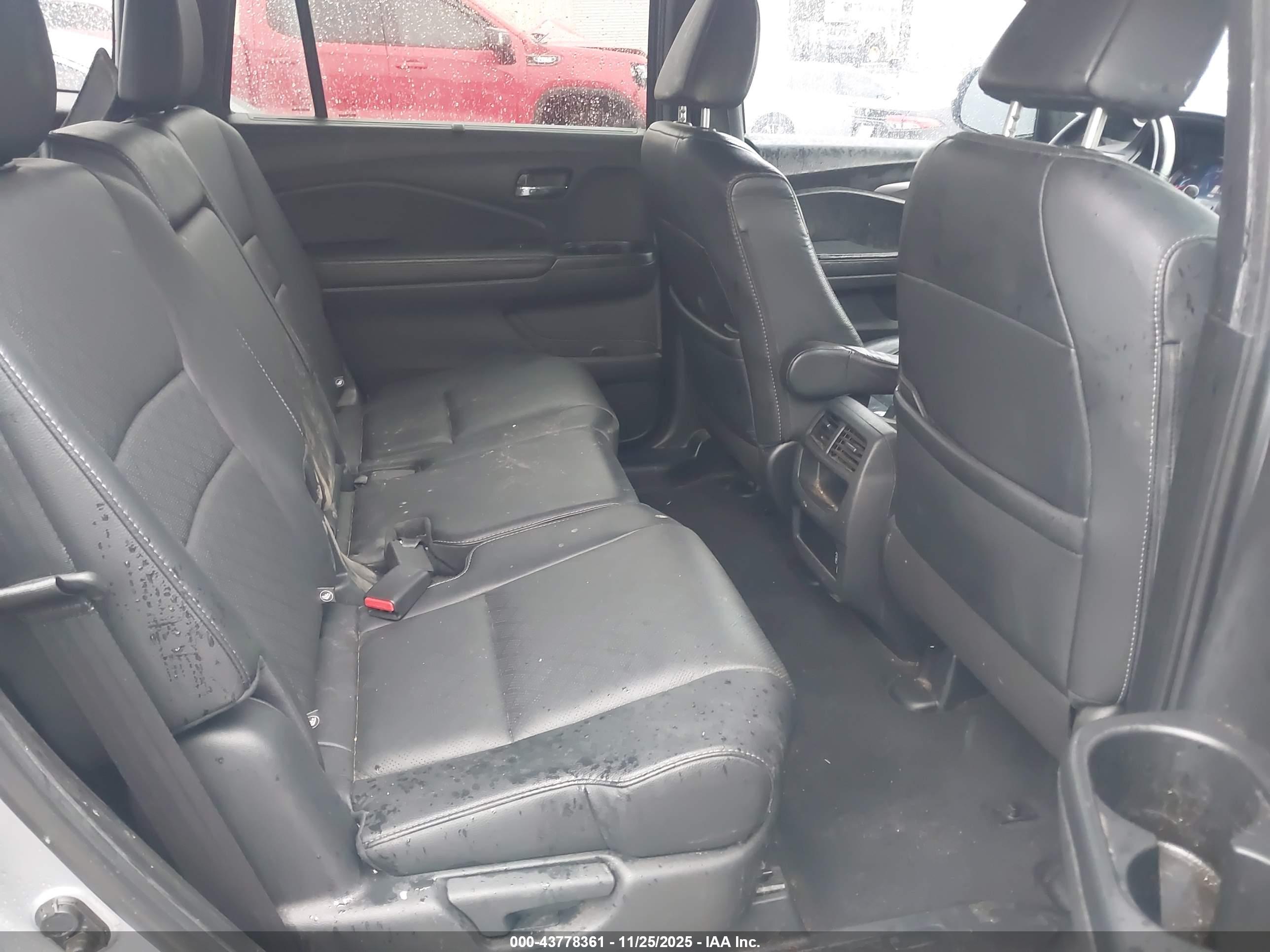 HONDA PASSPORT image 8