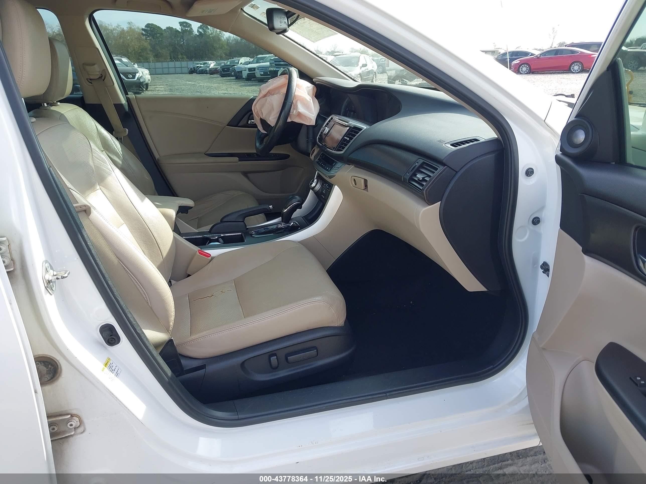 HONDA ACCORD image 5