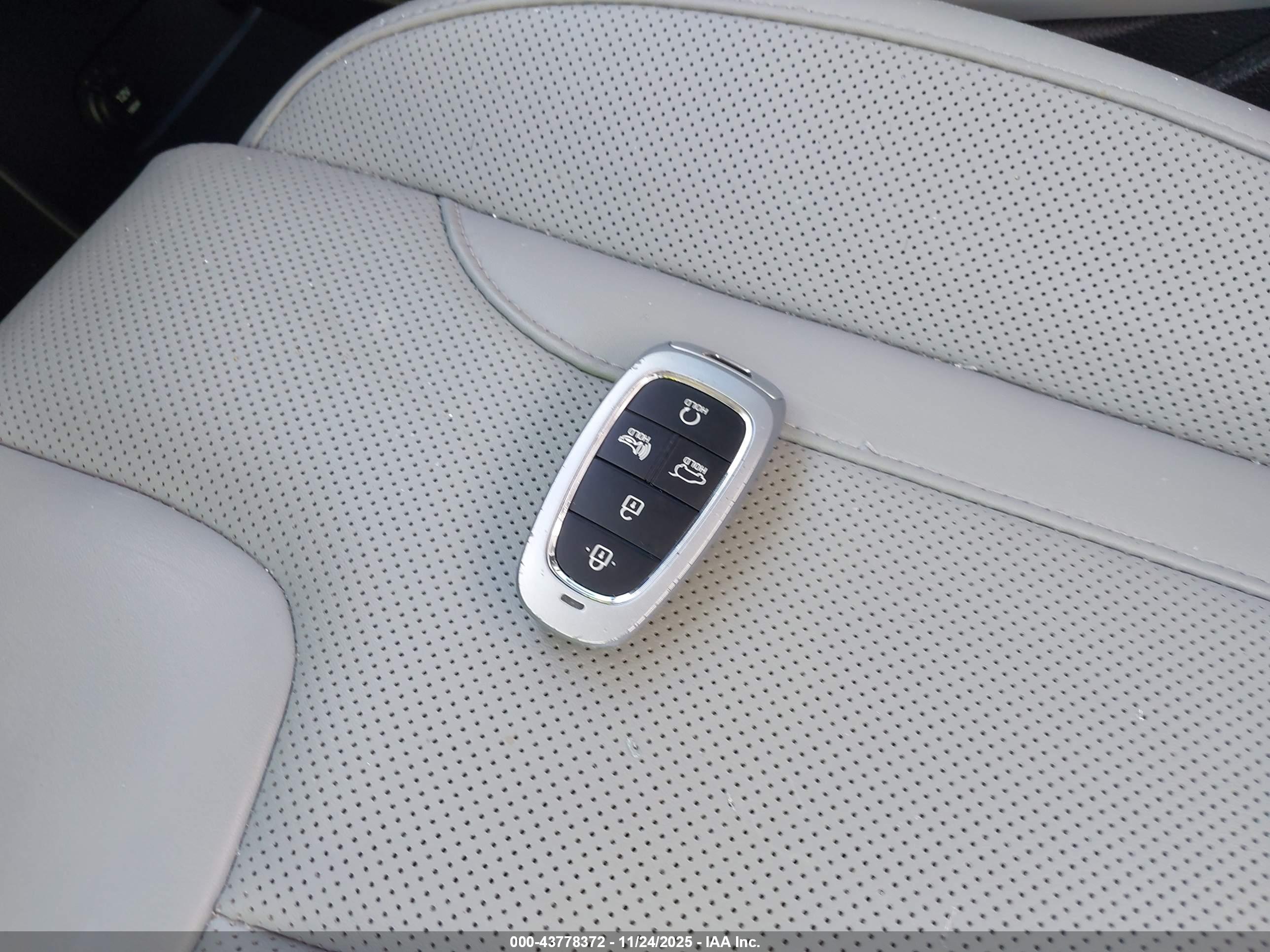HYUNDAI PALISADE image 11