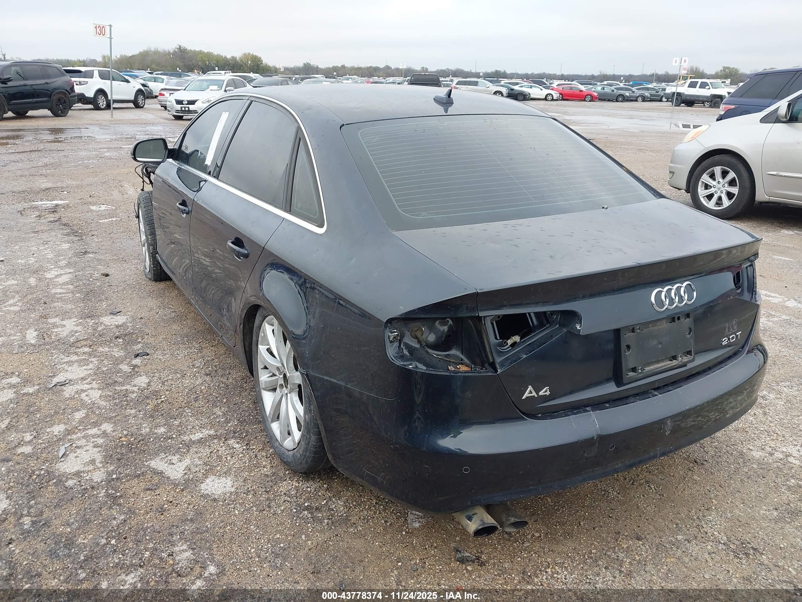AUDI A4 image 3