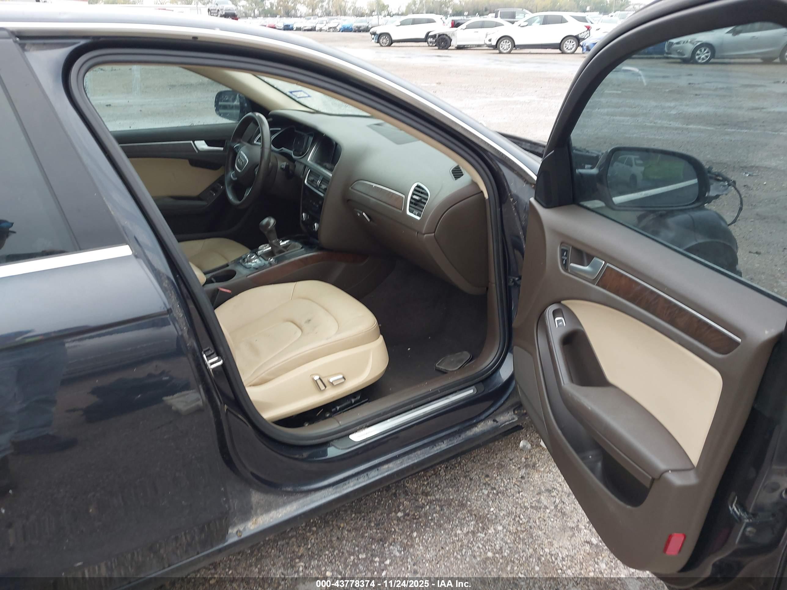 AUDI A4 image 5