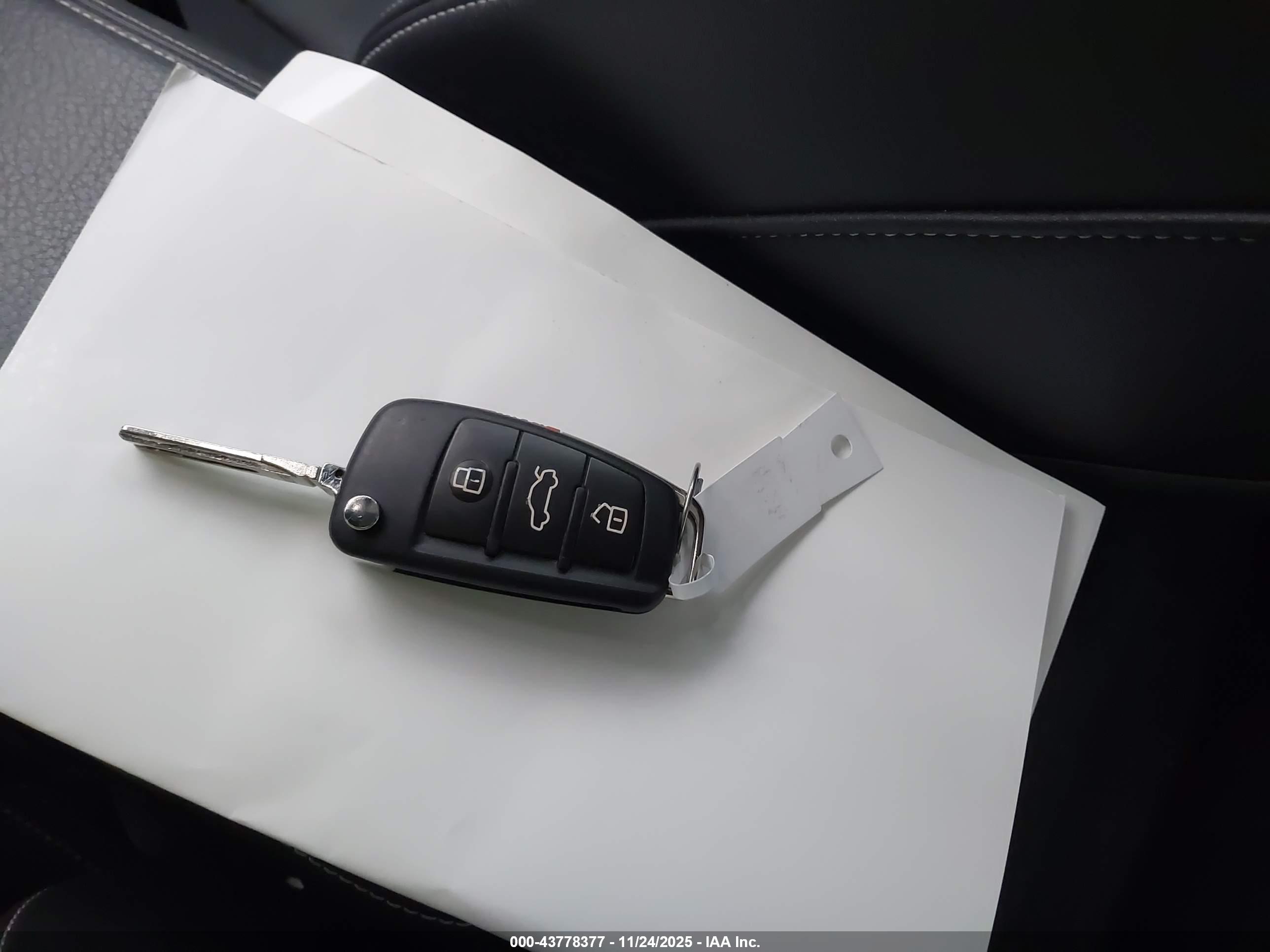 AUDI S3 image 11