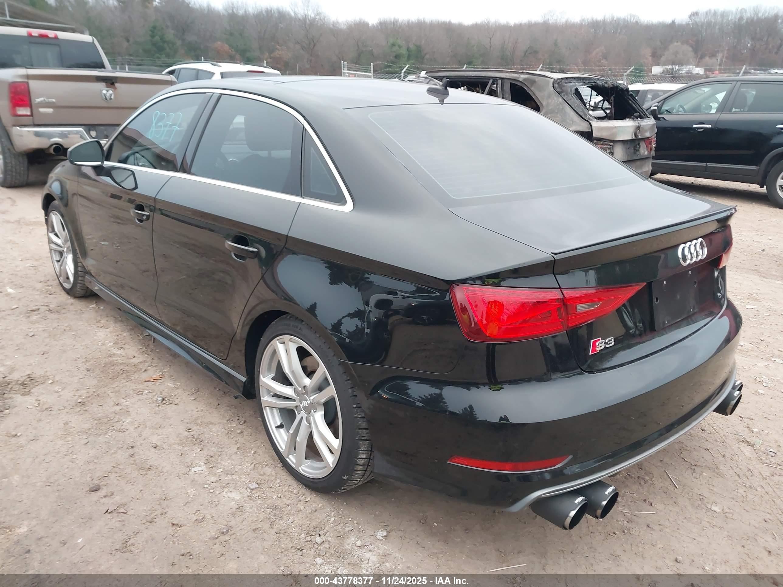AUDI S3 image 3