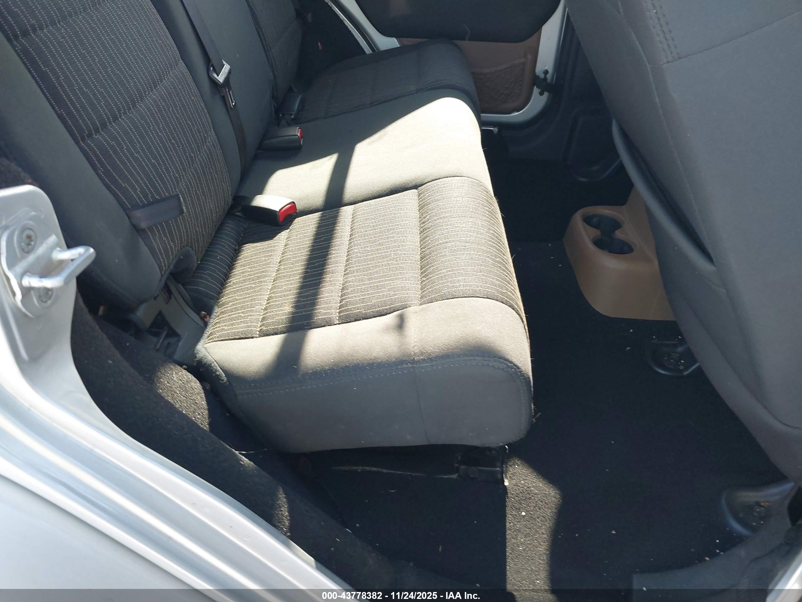 JEEP WRANGLER image 8