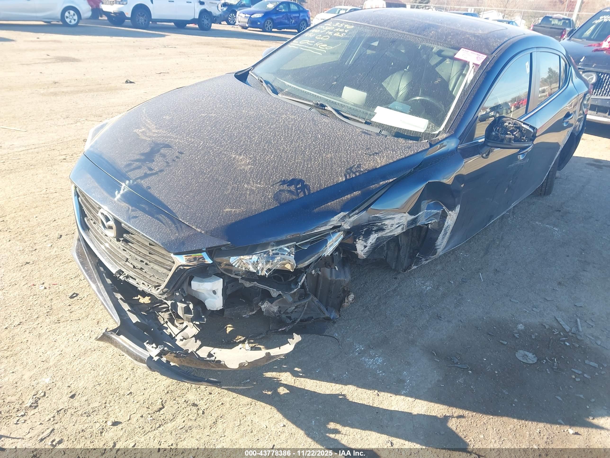 MAZDA MAZDA3 image 6