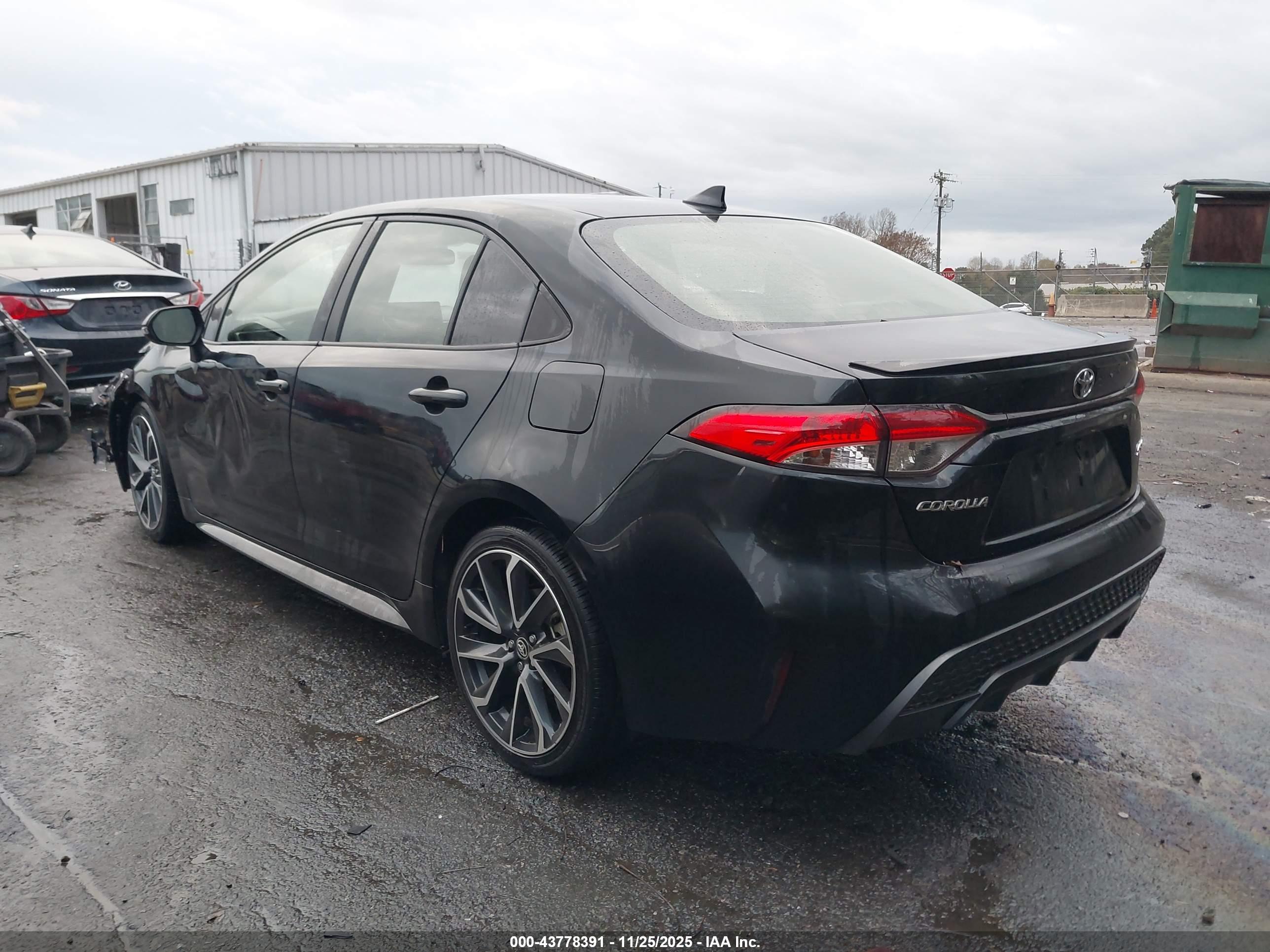 TOYOTA COROLLA image 3