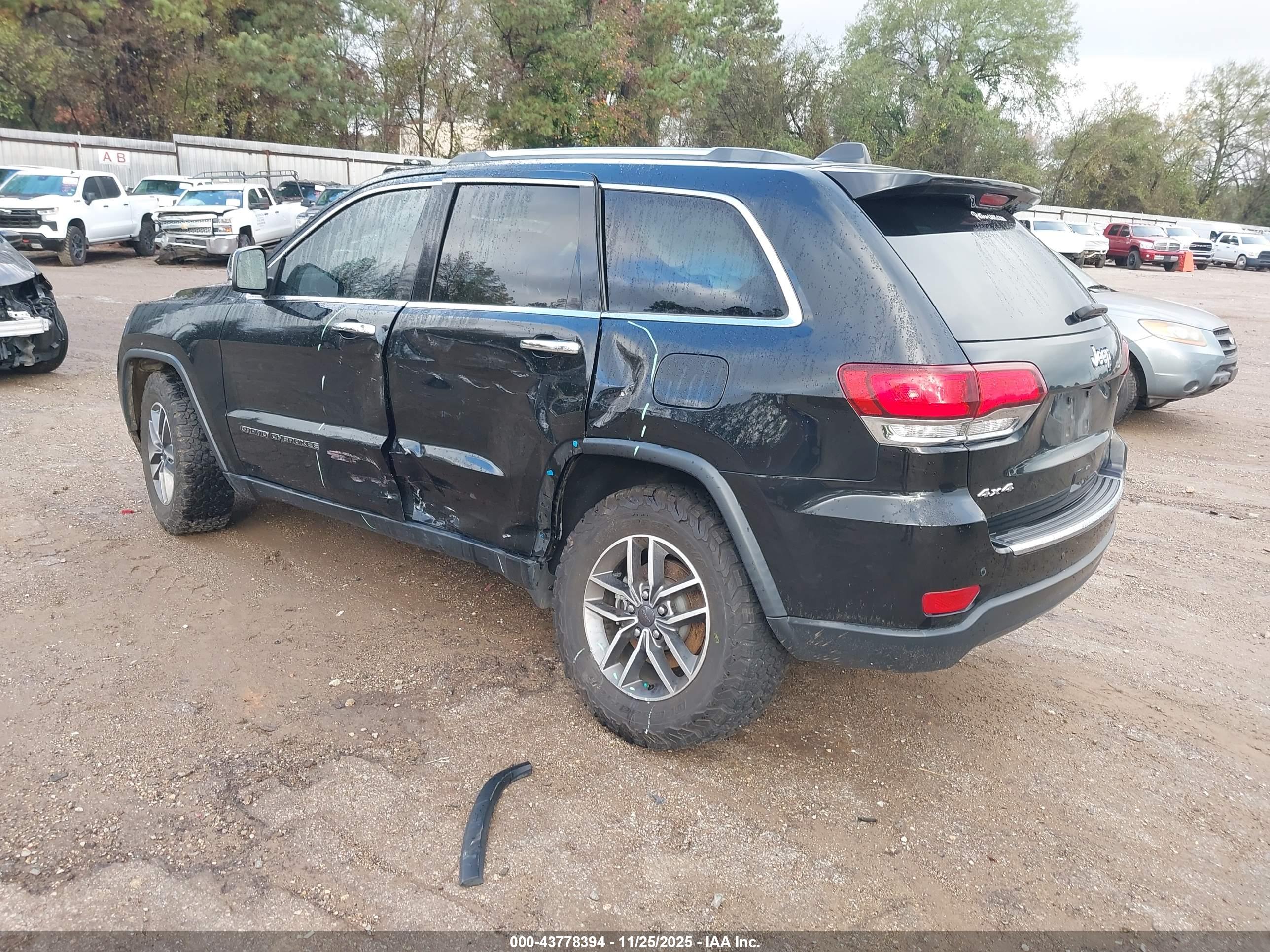 JEEP GRAND image 3