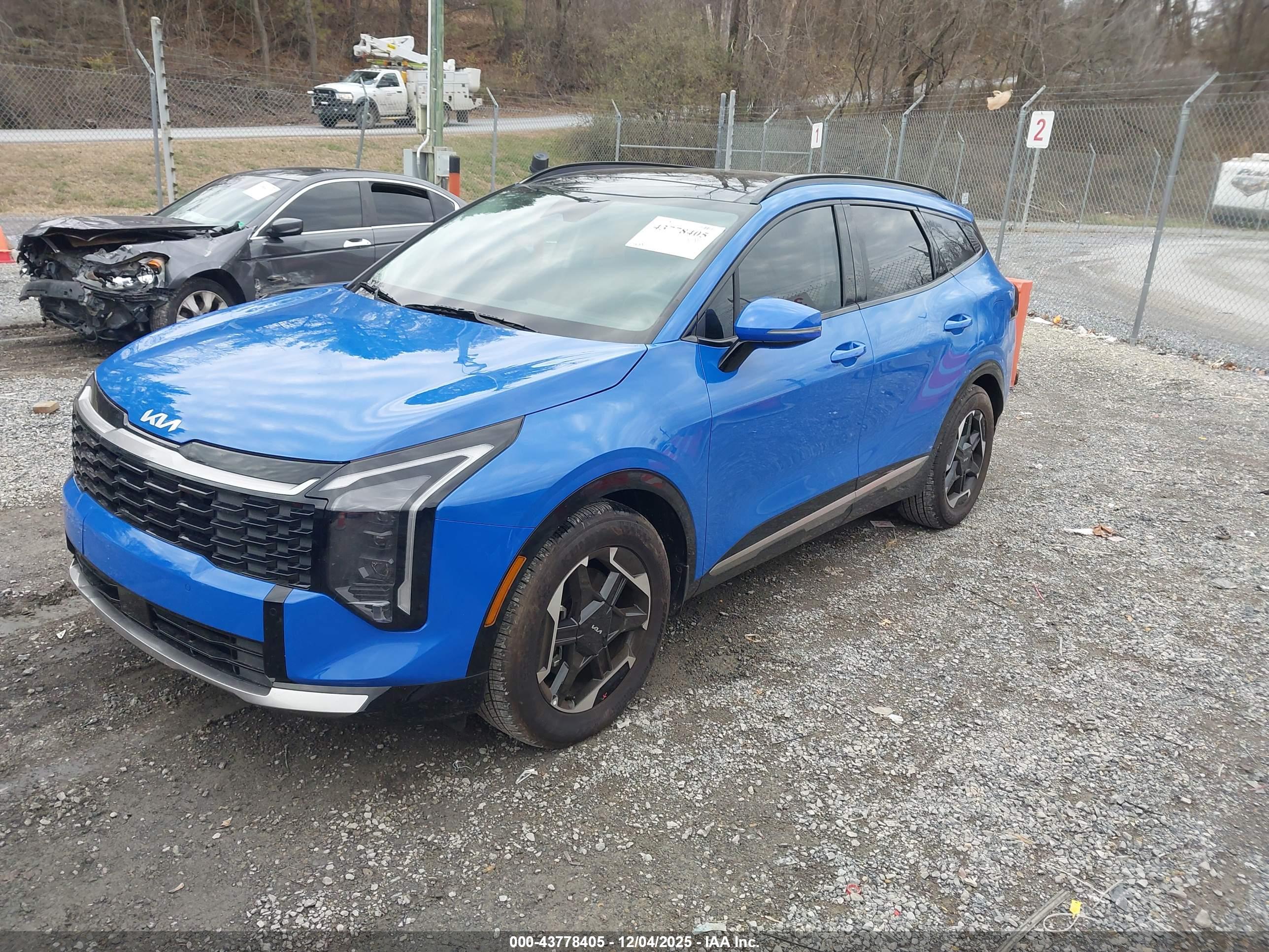 KIA SPORTAGE image 2