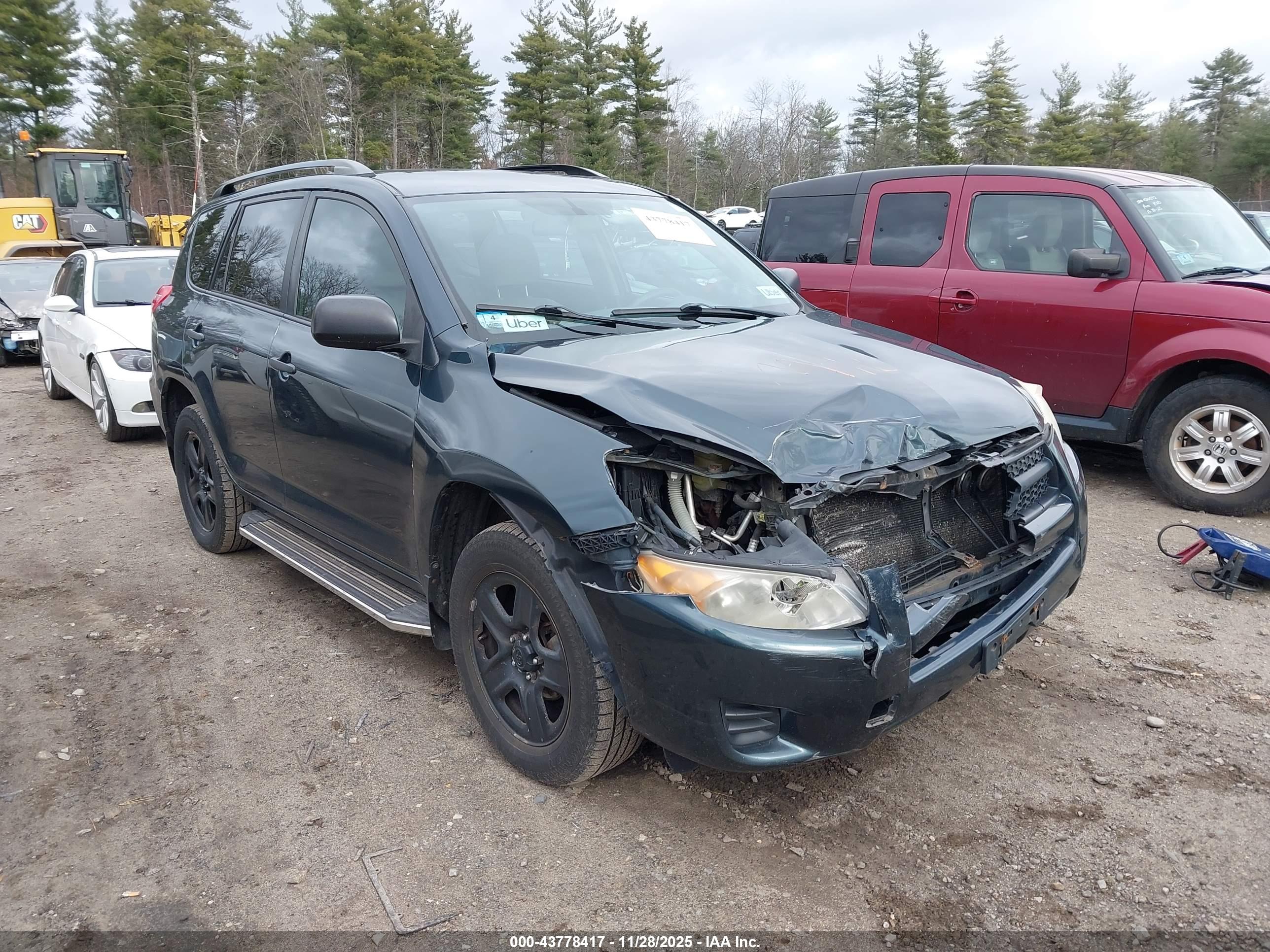 TOYOTA RAV4 image 6