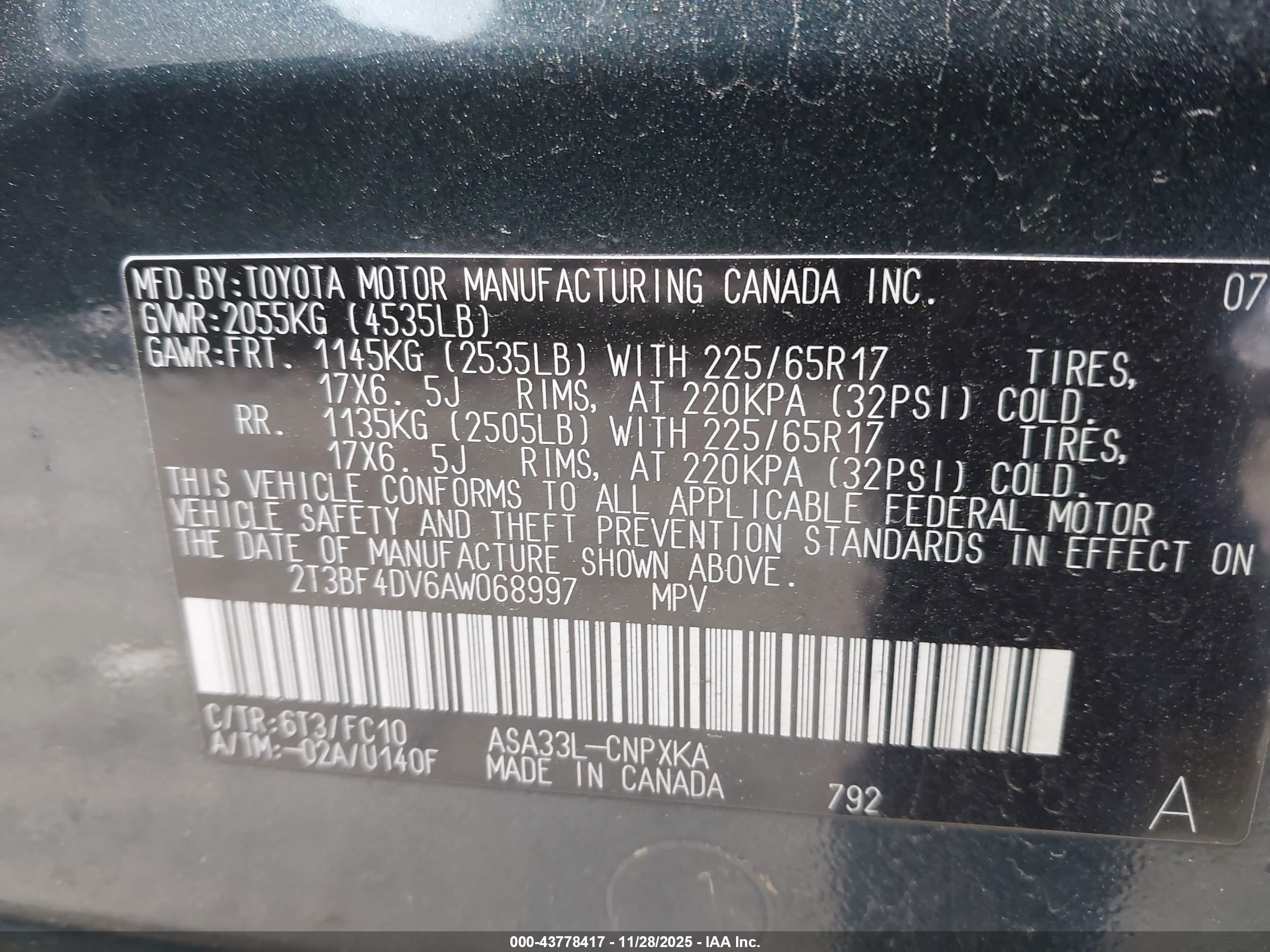 TOYOTA RAV4 image 9